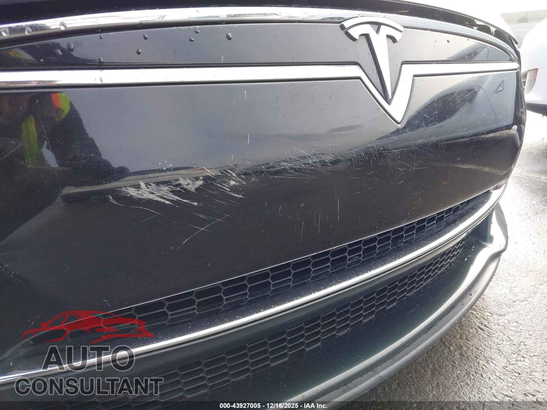 TESLA MODEL S 2013 - 5YJSA1DP7DFP17019
