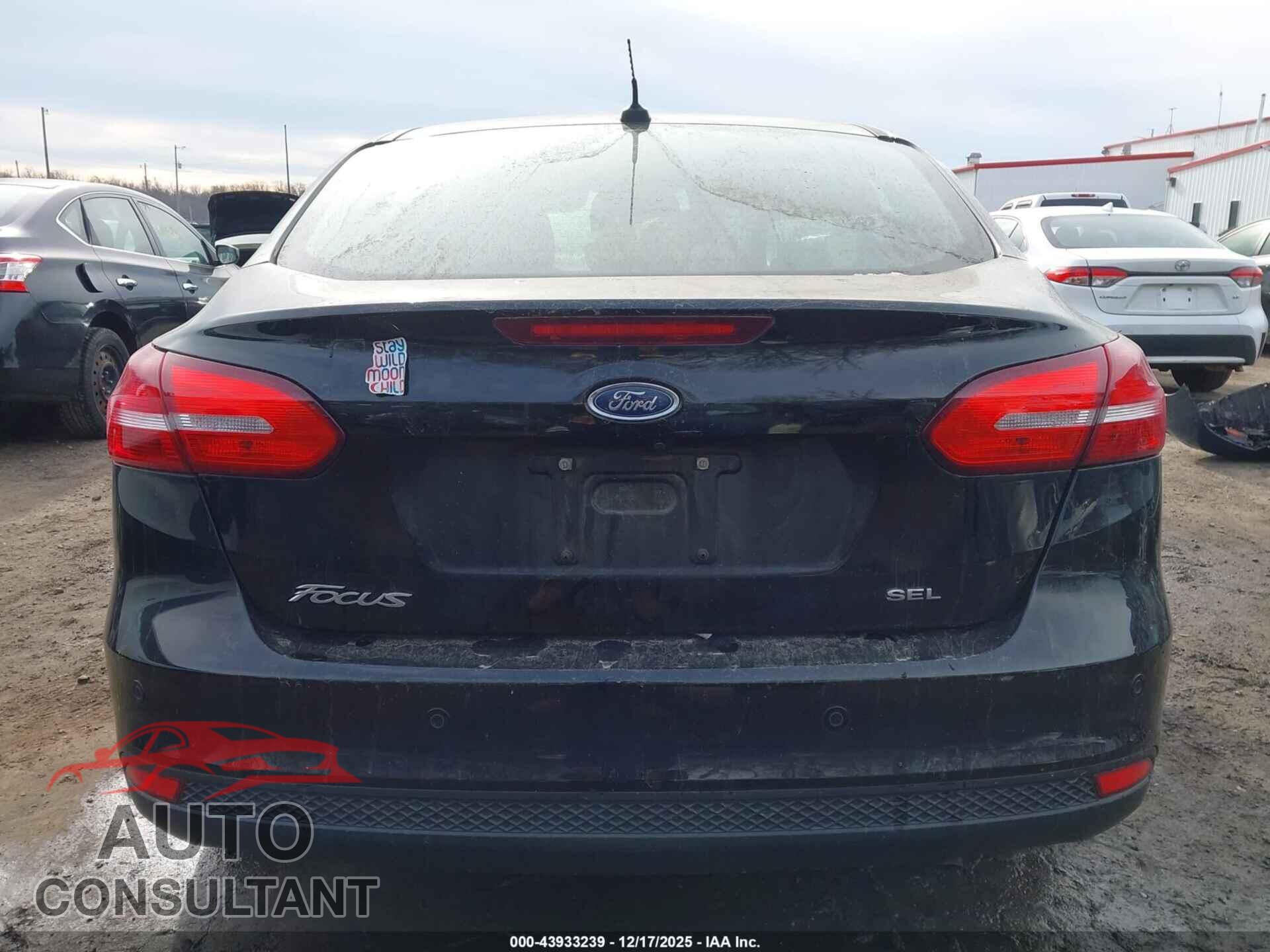 FORD FOCUS 2018 - 1FADP3H2XJL209482