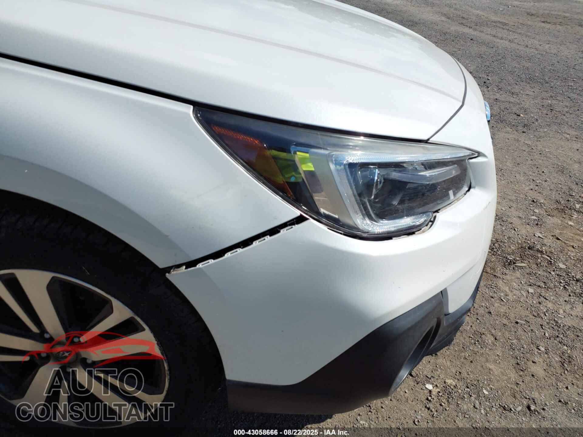 SUBARU OUTBACK 2018 - 4S4BSANC1J3234915