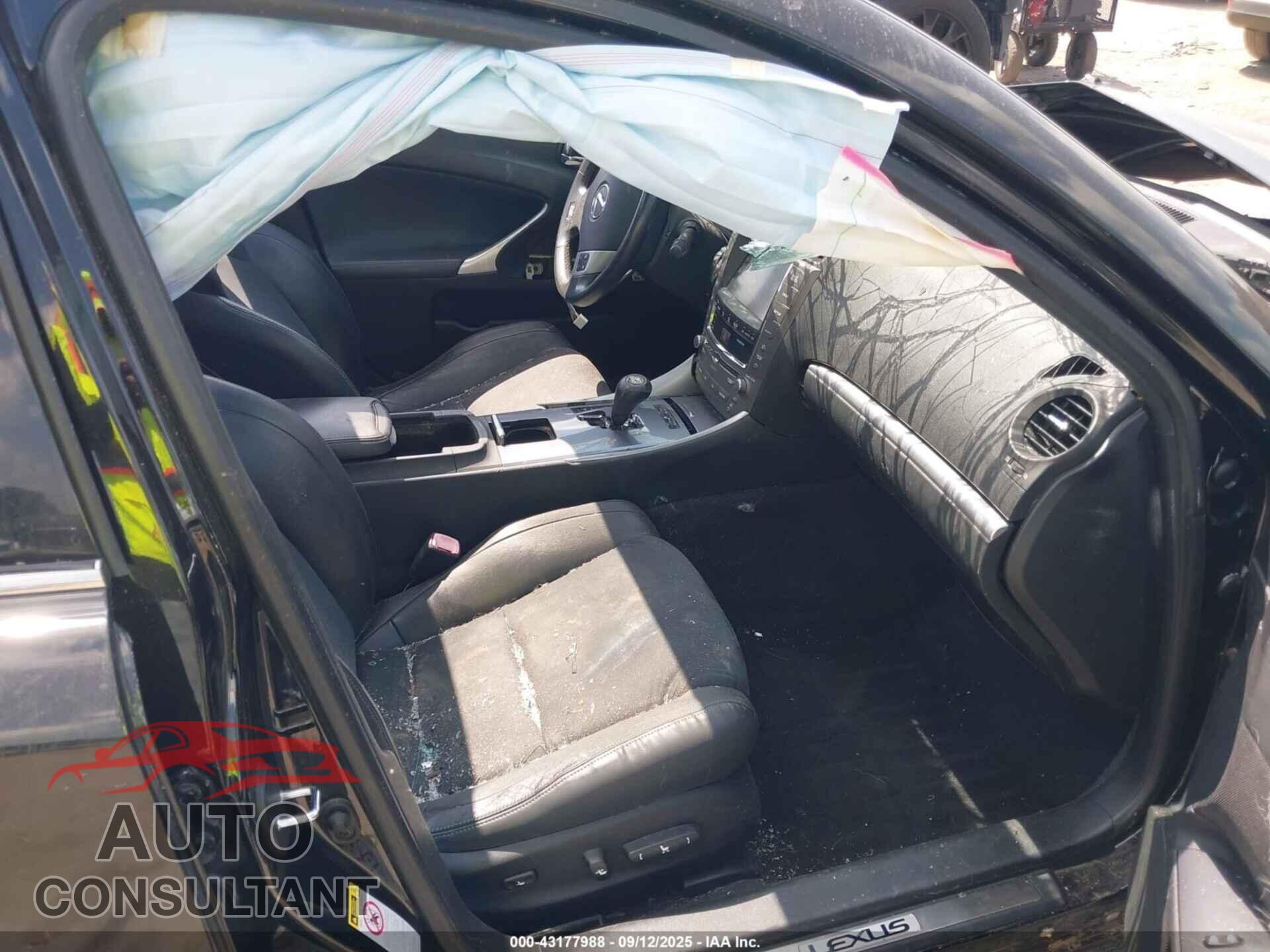 LEXUS IS 350 2012 - JTHBE5C2XC5029452