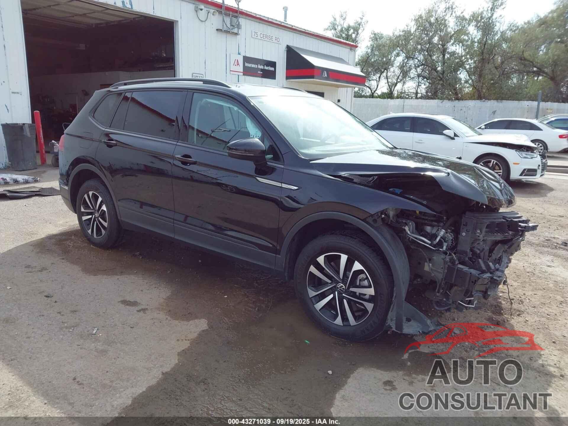 VOLKSWAGEN TIGUAN 2023 - 3VVRB7AX0PM110139
