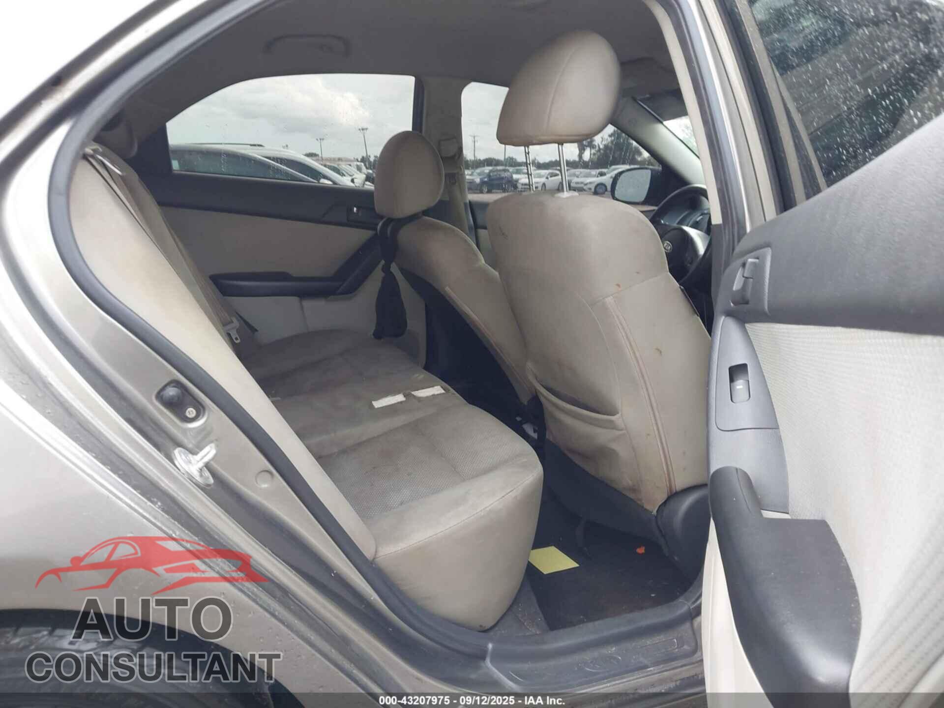 KIA FORTE 2012 - KNAFU4A24C5643168