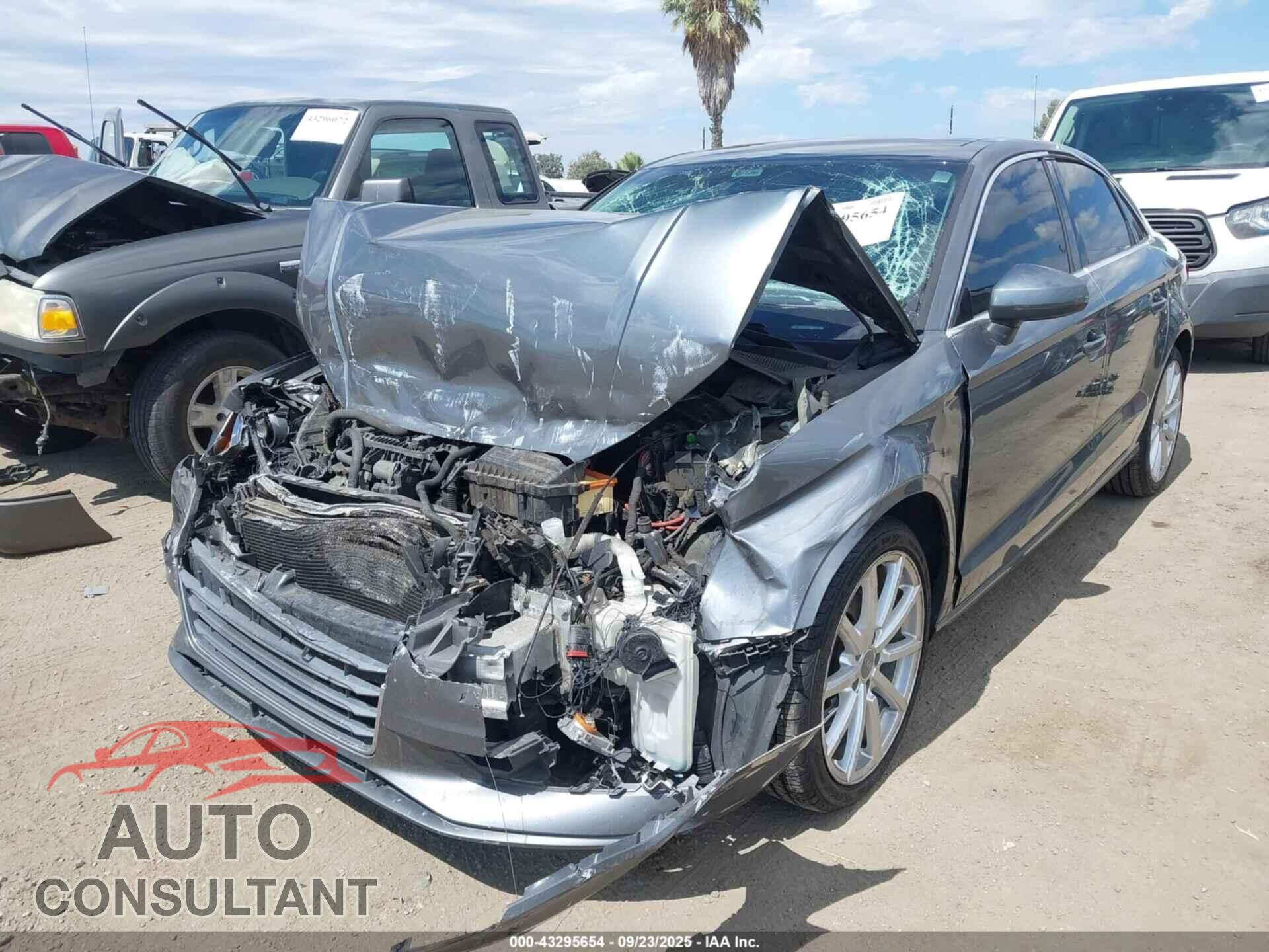 AUDI A3 2015 - WAUEFGFF9F1136099