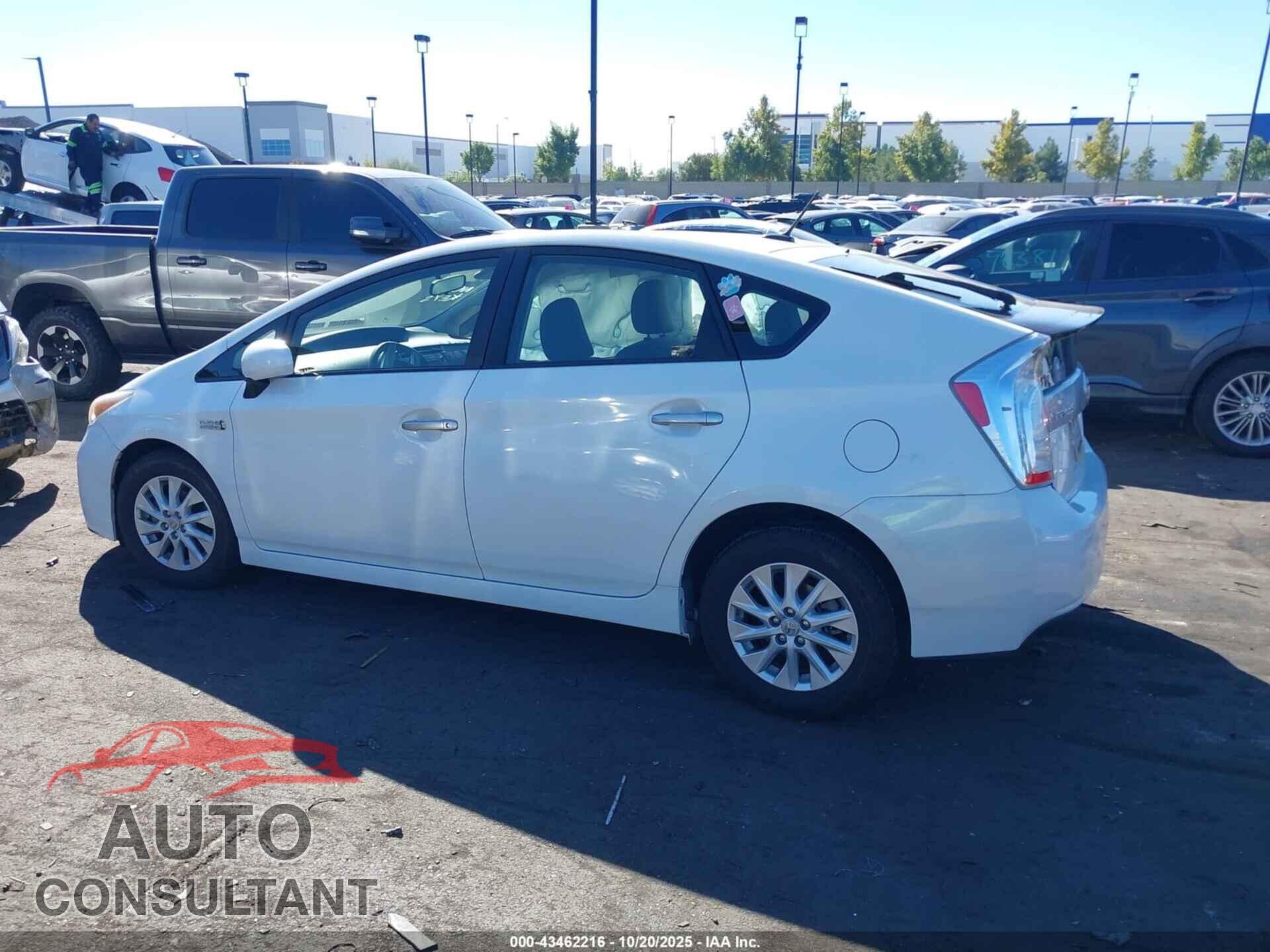 TOYOTA PRIUS PLUG-IN 2014 - JTDKN3DP2E3052772