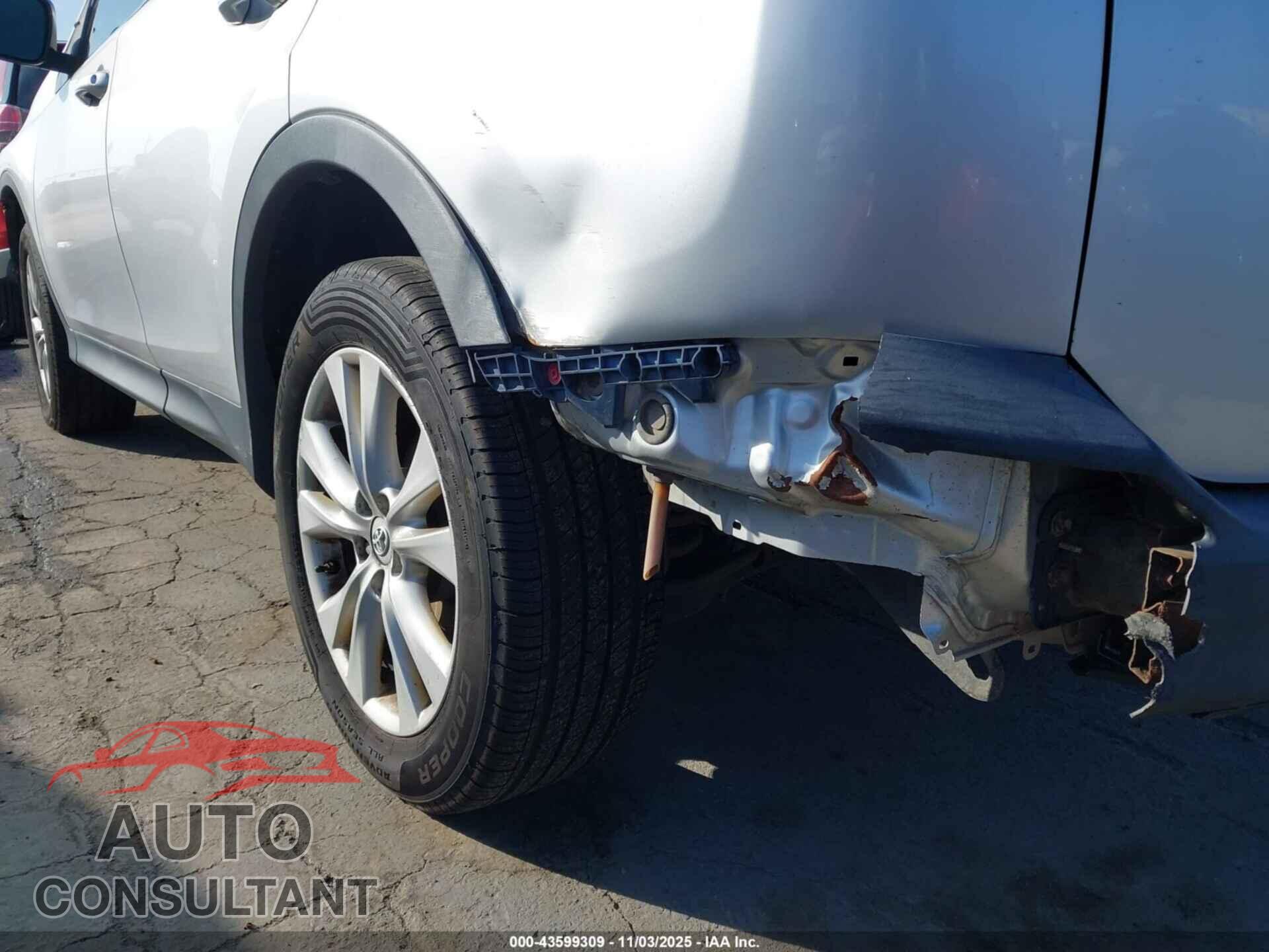 TOYOTA RAV4 2013 - 2T3DFREV5DW095357