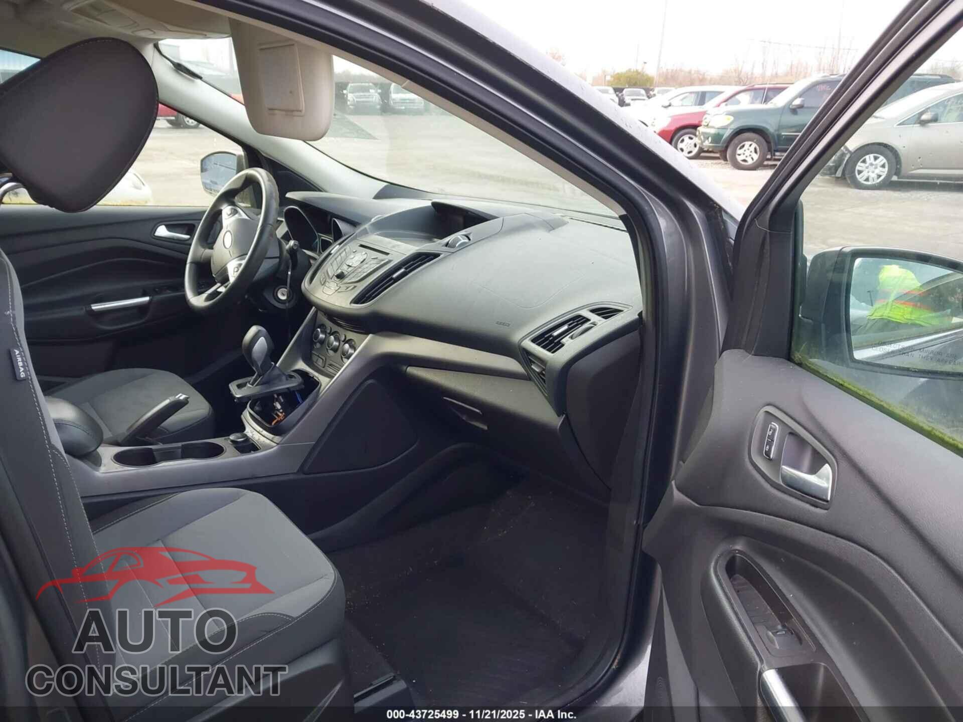 FORD ESCAPE 2014 - 1FMCU9GX4EUC70031