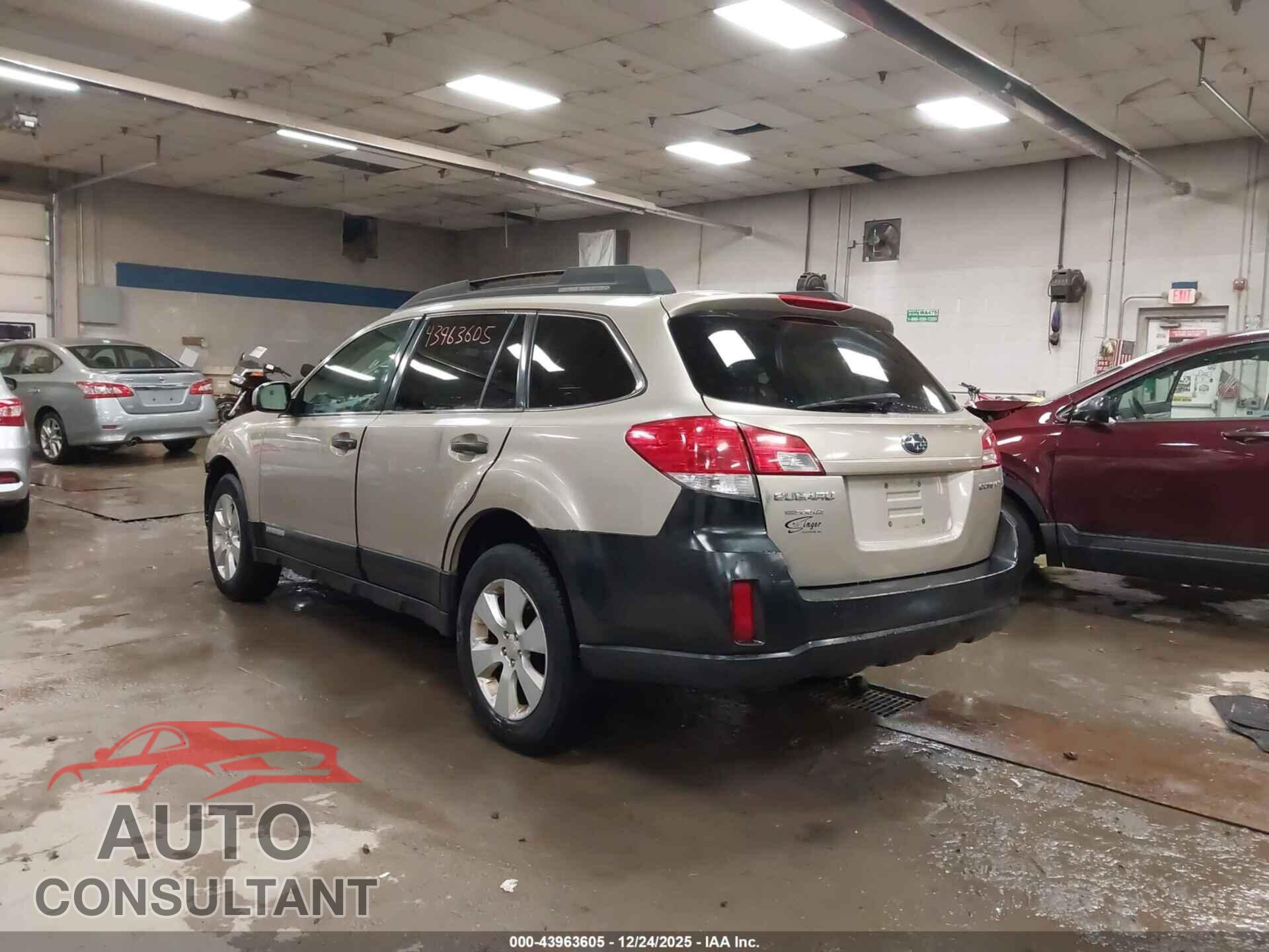 SUBARU OUTBACK 2010 - 4S4BRBCC2A3370460