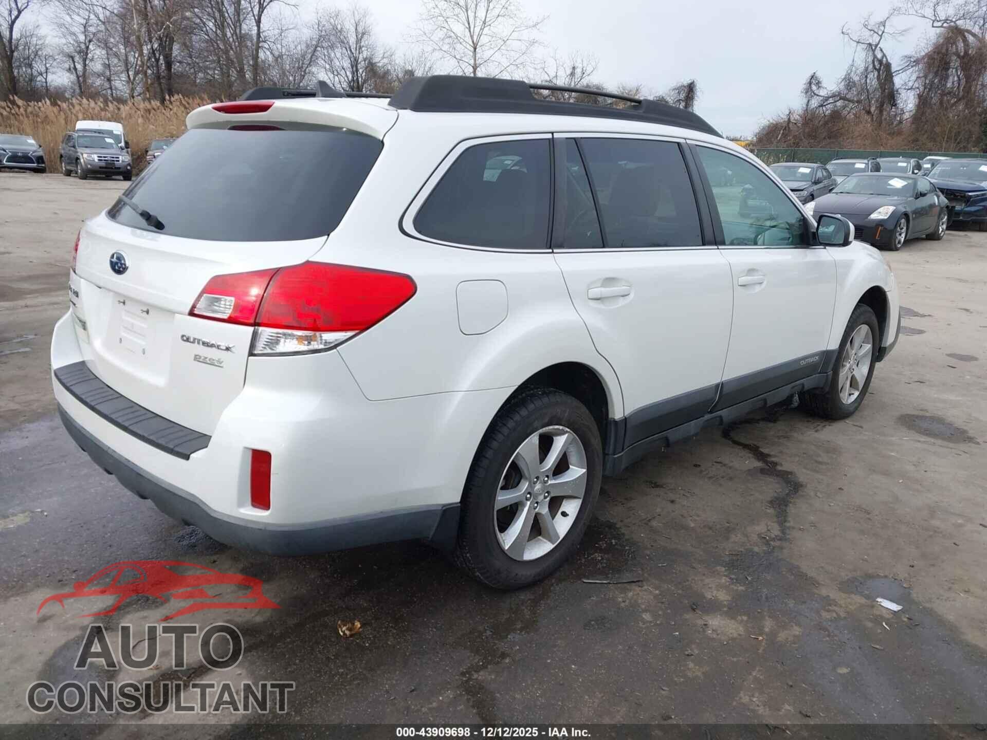 SUBARU OUTBACK 2014 - 4S4BRBLC3E3209069