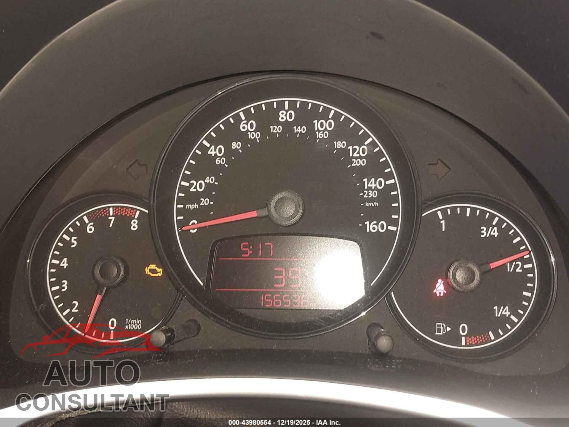 VOLKSWAGEN BEETLE 2012 - 3VWJP7AT8CM660464