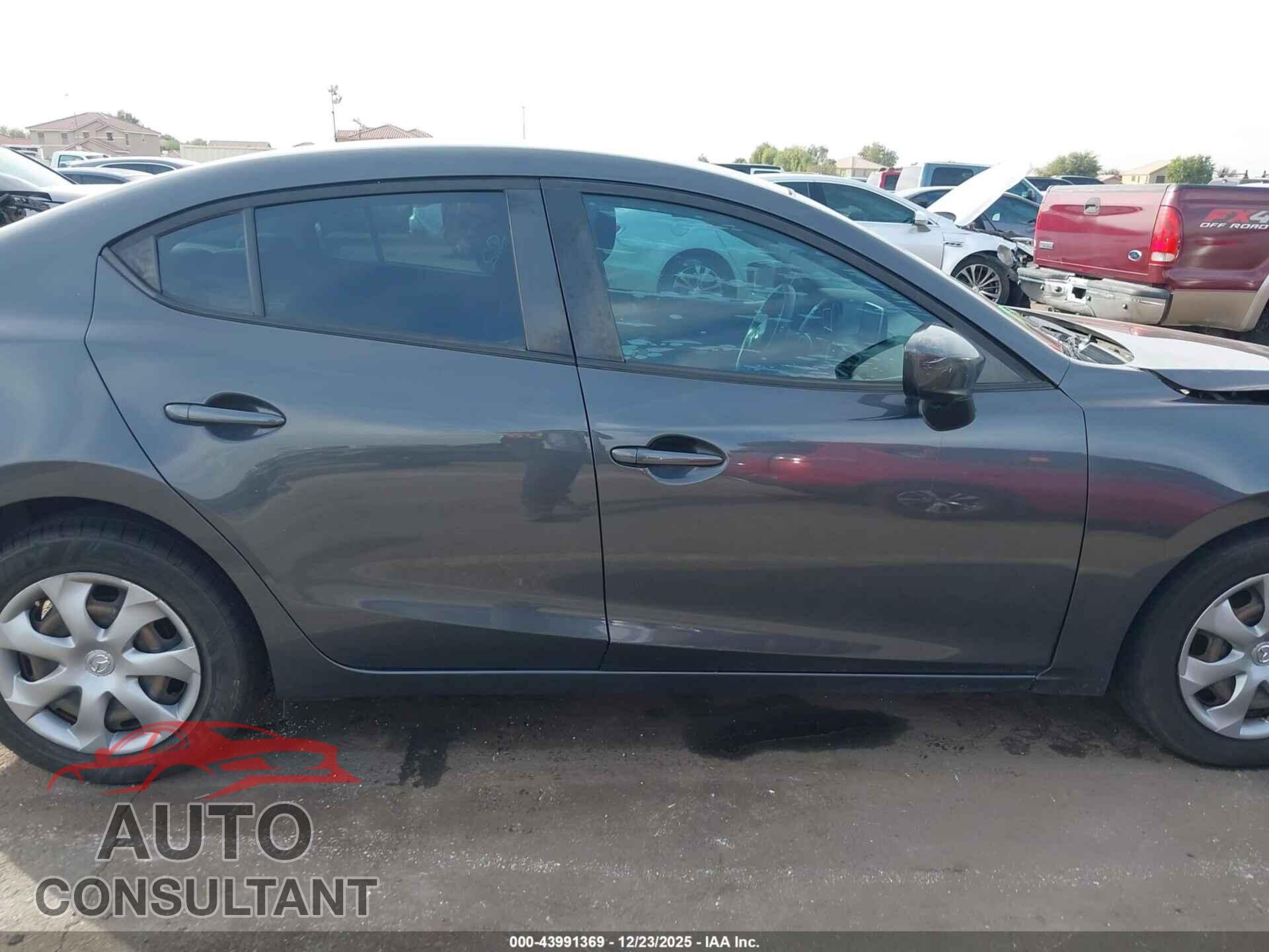 MAZDA MAZDA3 2015 - 3MZBM1U74FM129727