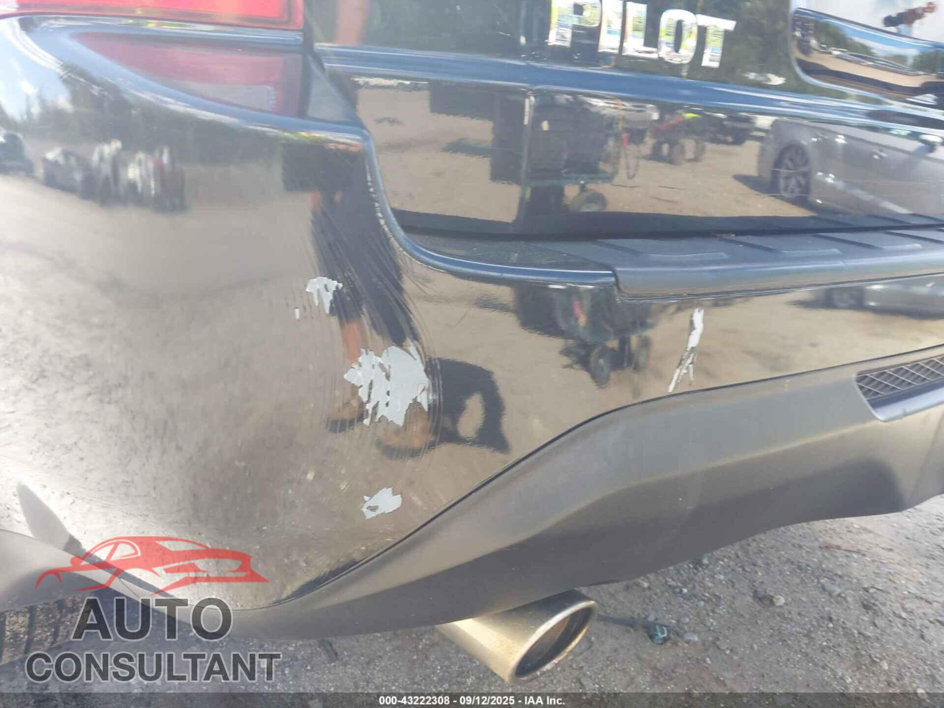 HONDA PILOT 2015 - 5FNYF4H53FB024165