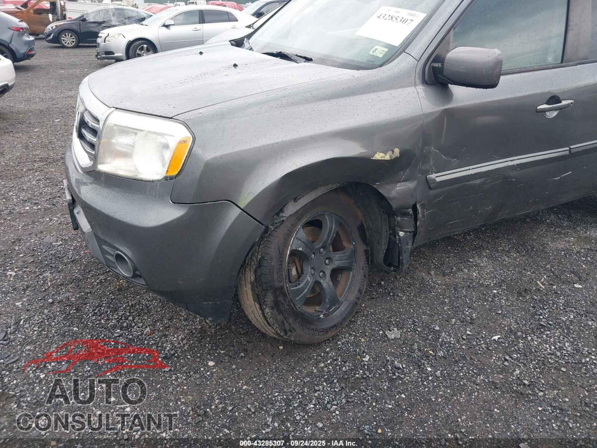 HONDA PILOT 2012 - 5FNYF4H55CB077039