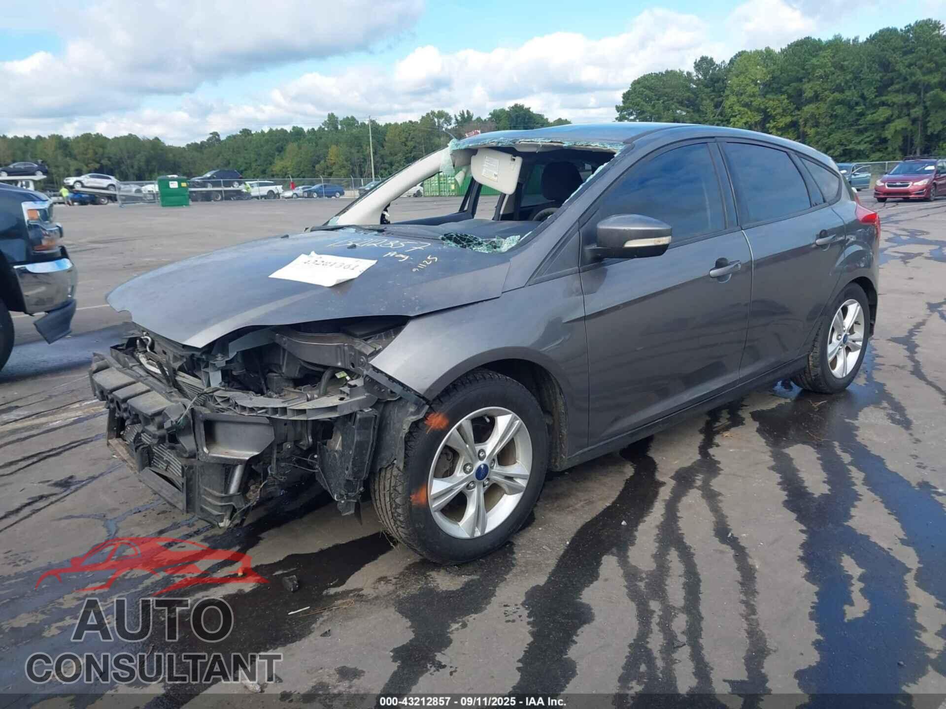 FORD FOCUS 2014 - 1FADP3K22EL332434