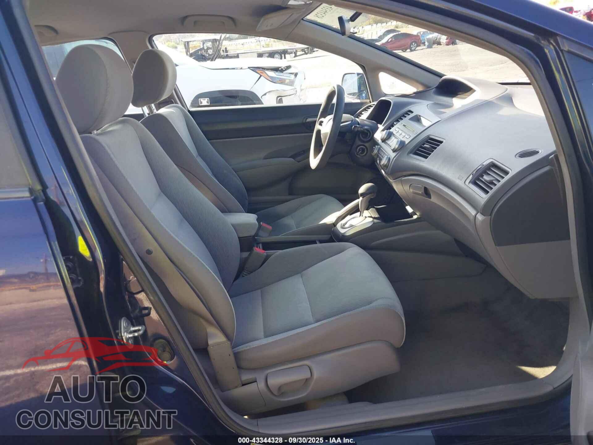 HONDA CIVIC 2010 - 19XFA1F5XAE028137