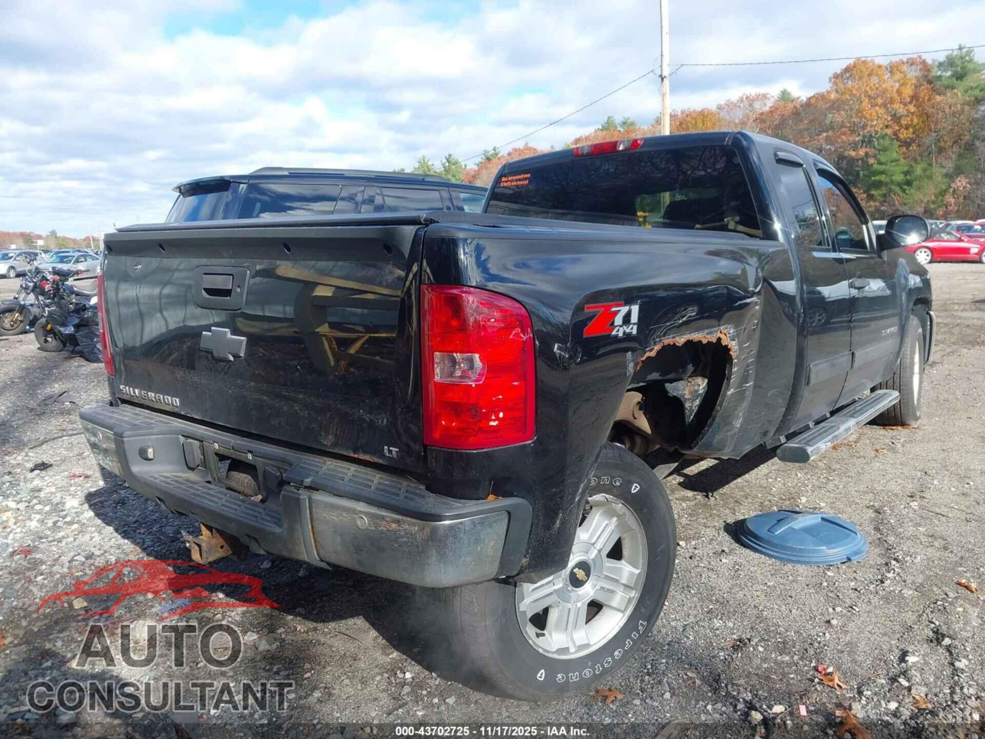 CHEVROLET SILVERADO 1500 2013 - 1GCRKSE77DZ213953