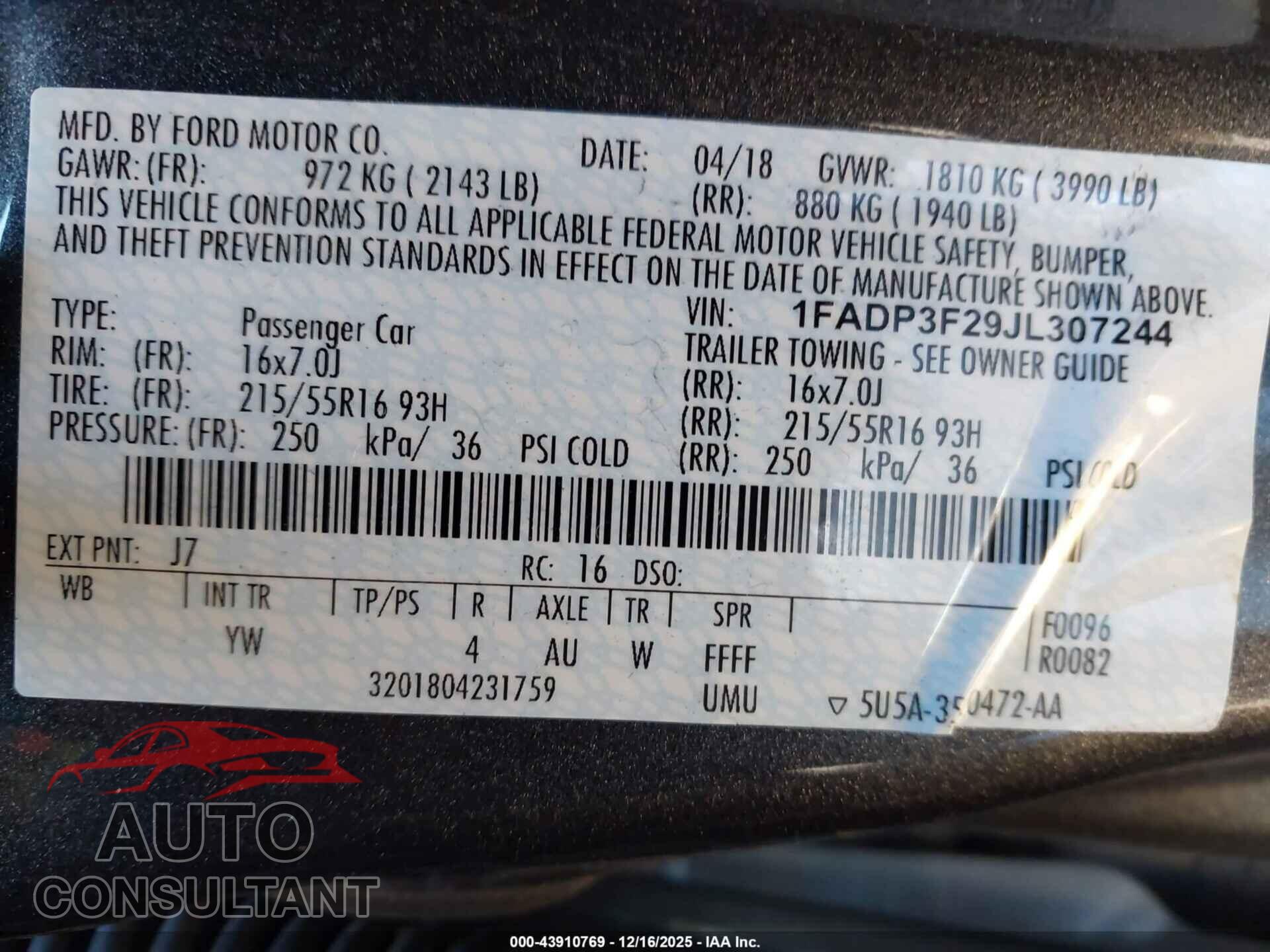 FORD FOCUS 2018 - 1FADP3F29JL307244