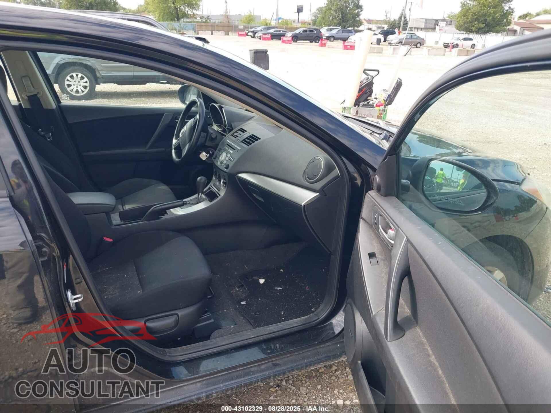 MAZDA MAZDA3 2010 - JM1BL1SF2A1301369