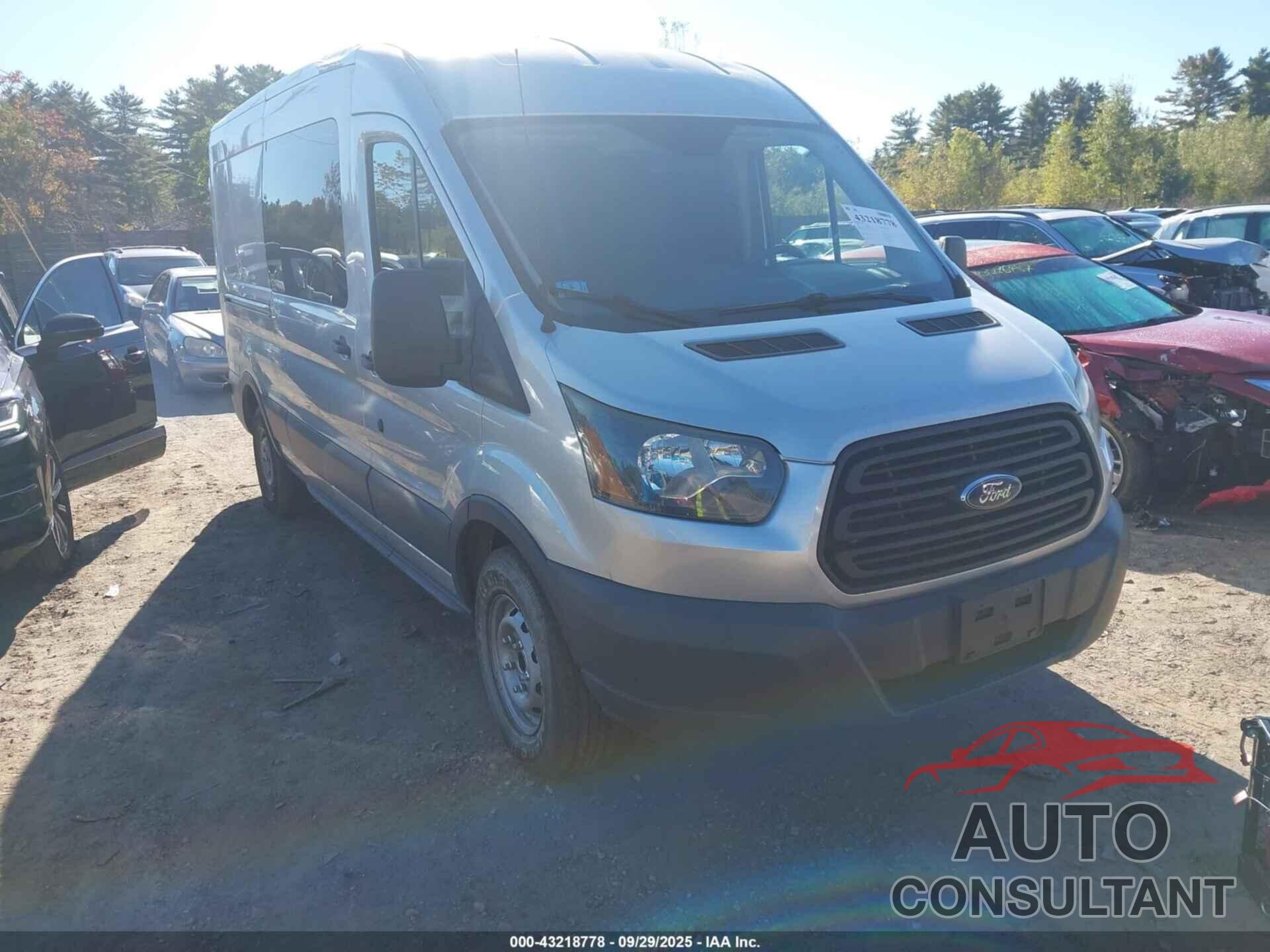 FORD TRANSIT-250 2015 - 1FTNR2CG5FKA26882