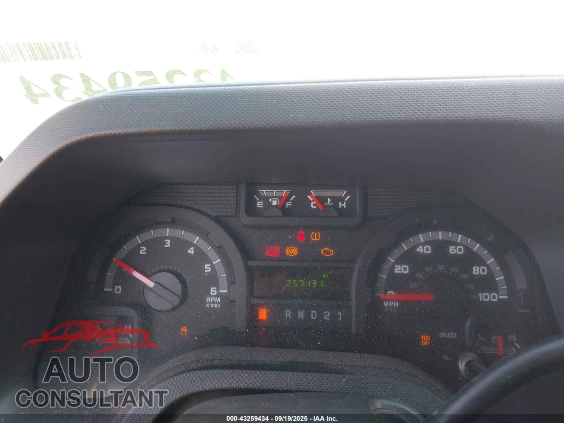 FORD E-150 2011 - 1FTNE1EW0BDB33377