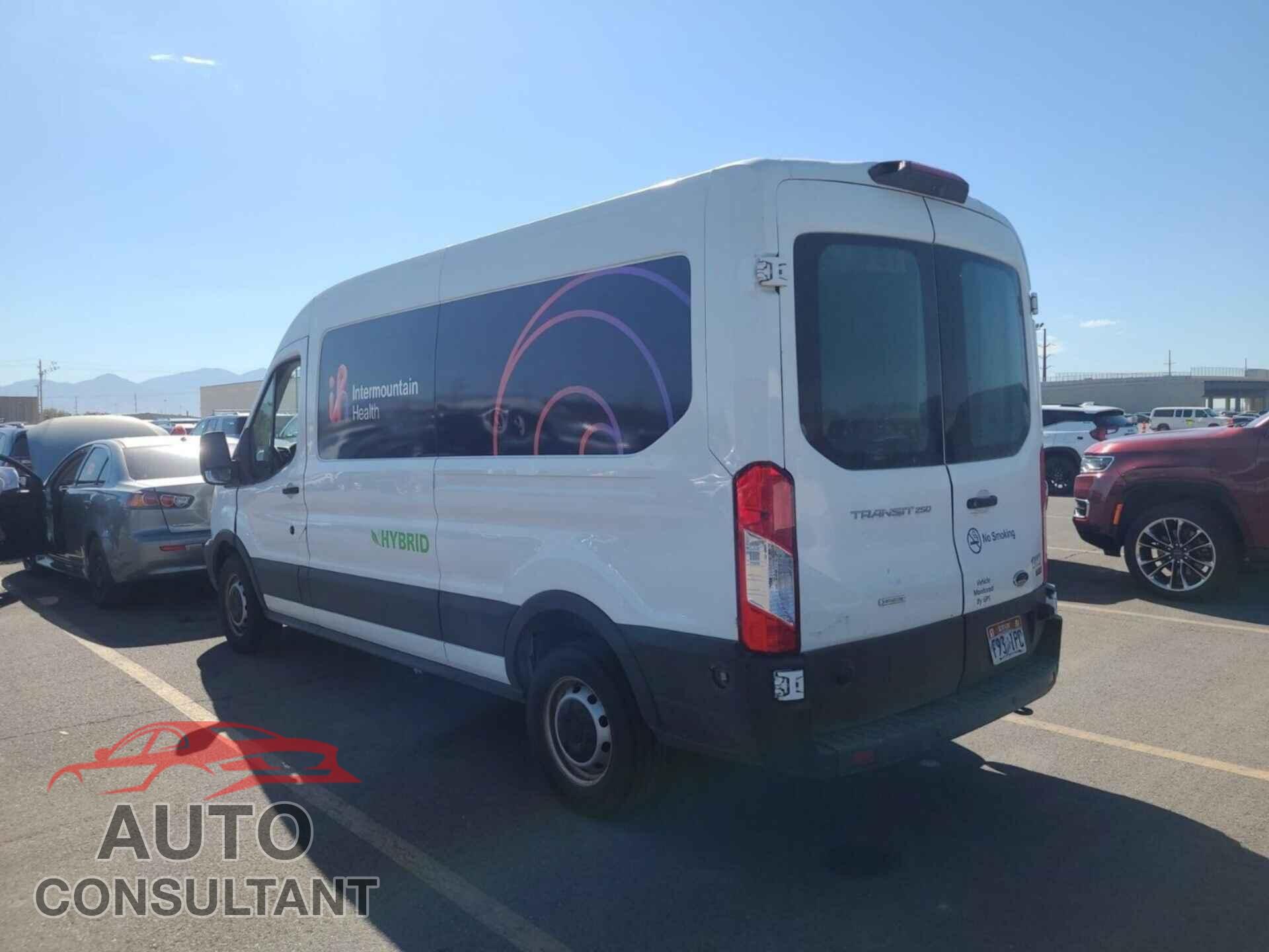 FORD TRANSIT 2019 - 1FTYR2CG7KKA16460