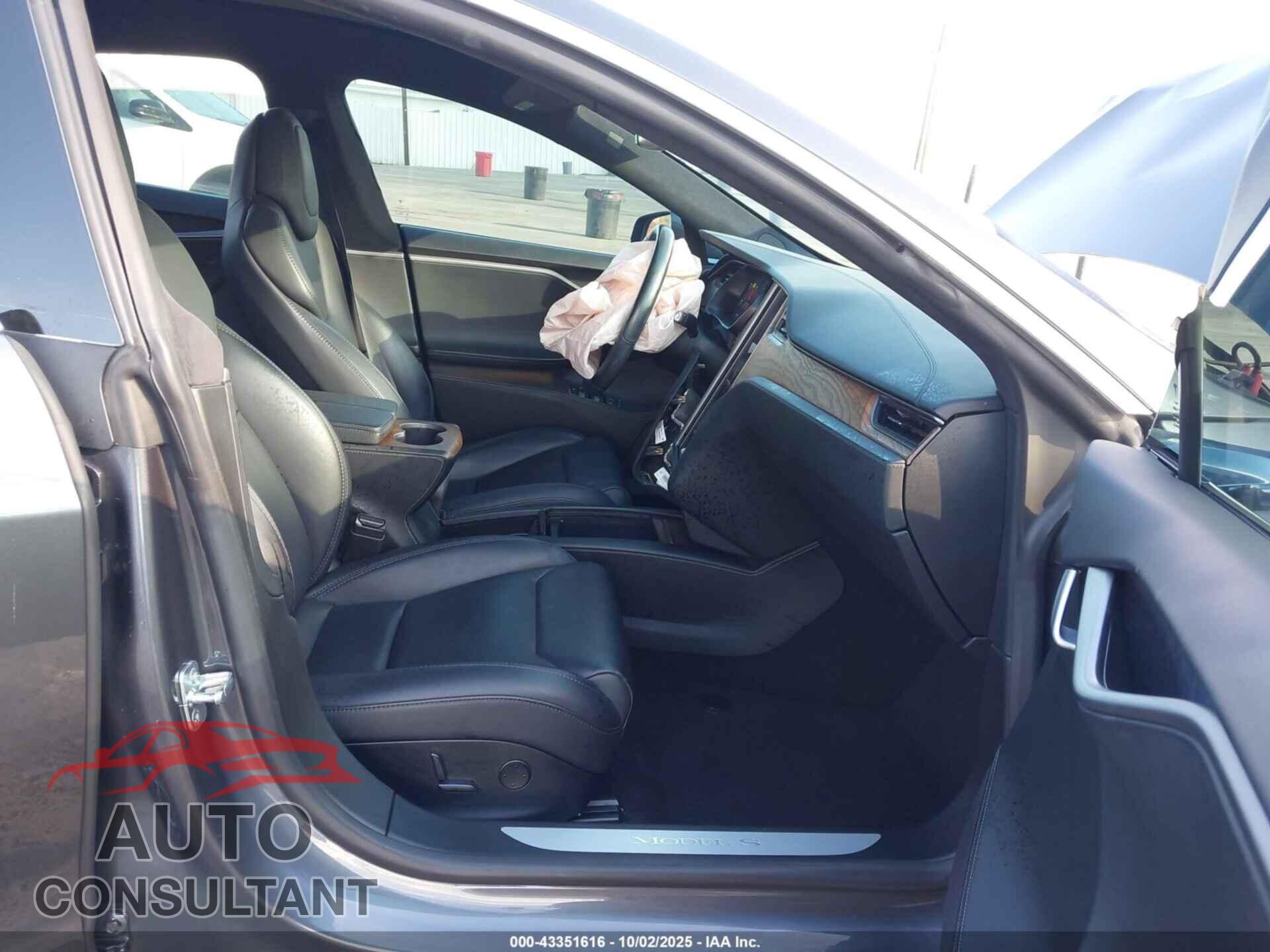 TESLA MODEL S 2018 - 5YJSA1E21JF298132