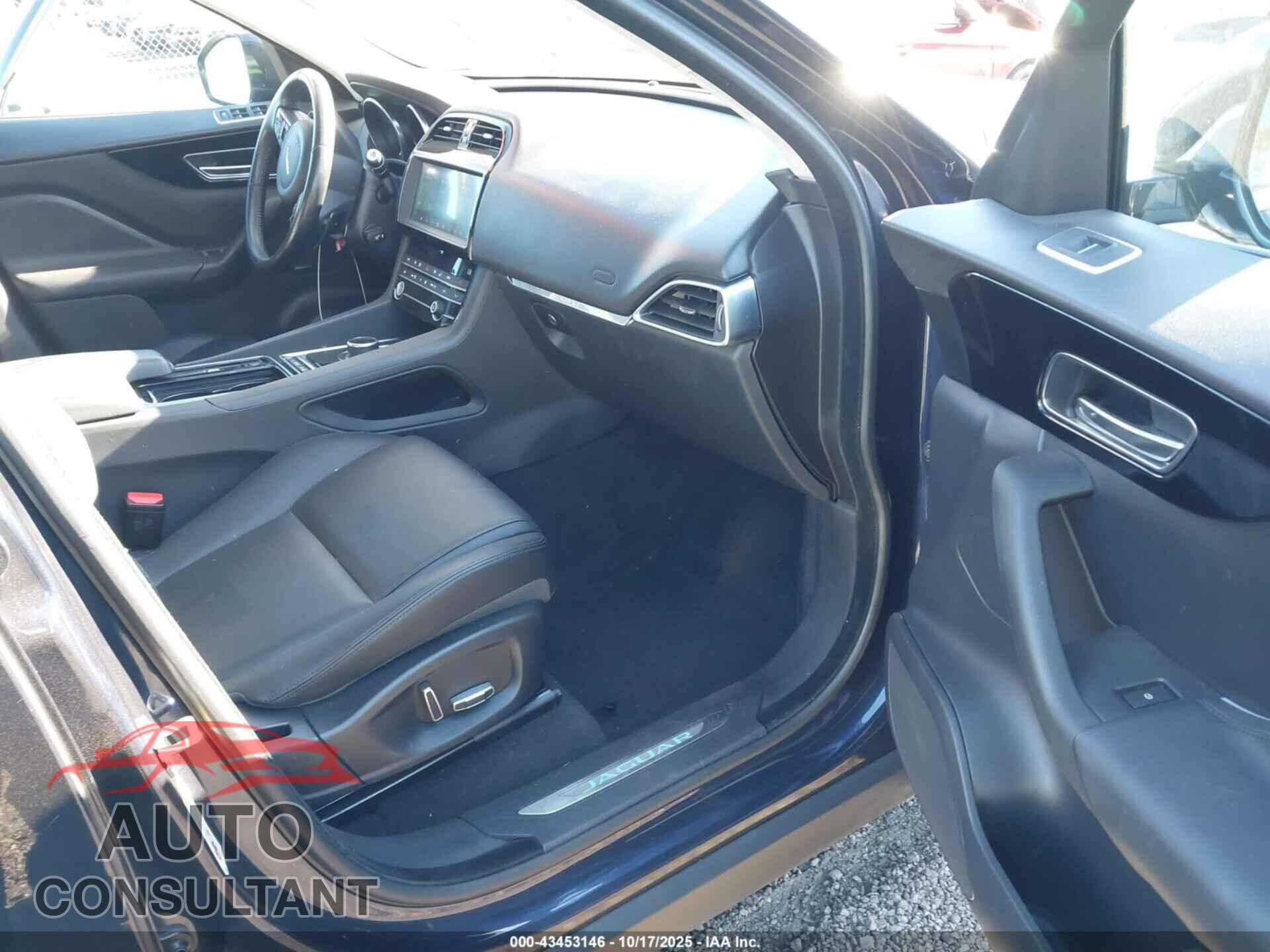 JAGUAR F-PACE 2019 - SADCJ2FX0KA610539