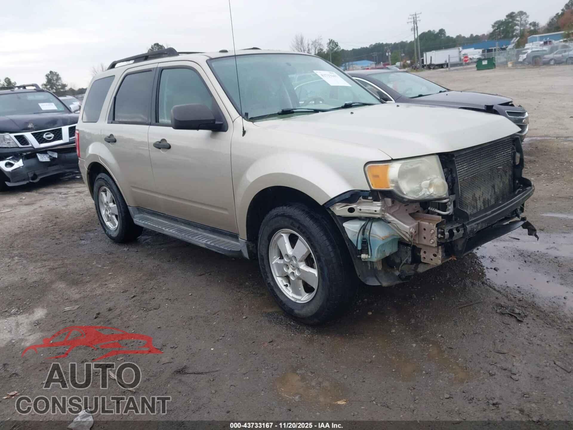 FORD ESCAPE 2011 - 1FMCU0DG4BKA04614