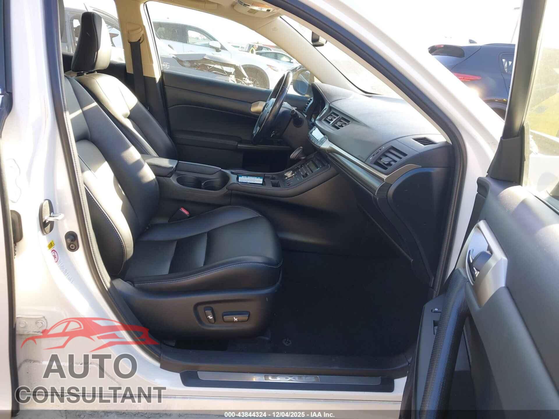 LEXUS CT 200H 2017 - JTHKD5BH6H2288876