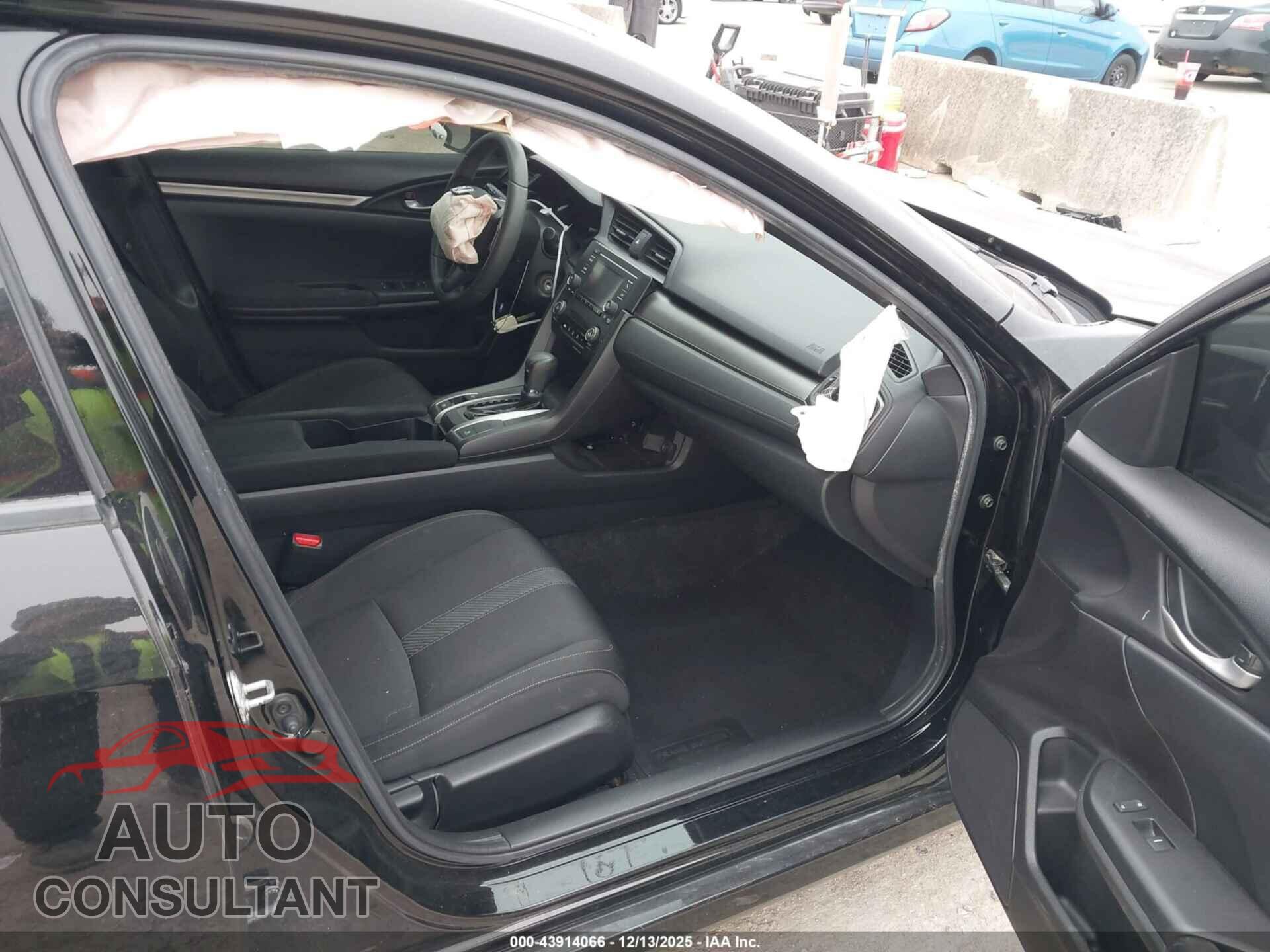 HONDA CIVIC 2017 - SHHFK7H21HU415519