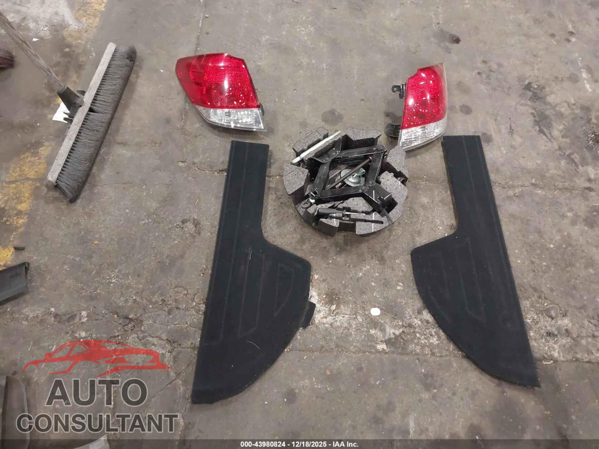 SUBARU OUTBACK 2014 - 4S4BRBLC4E3207993