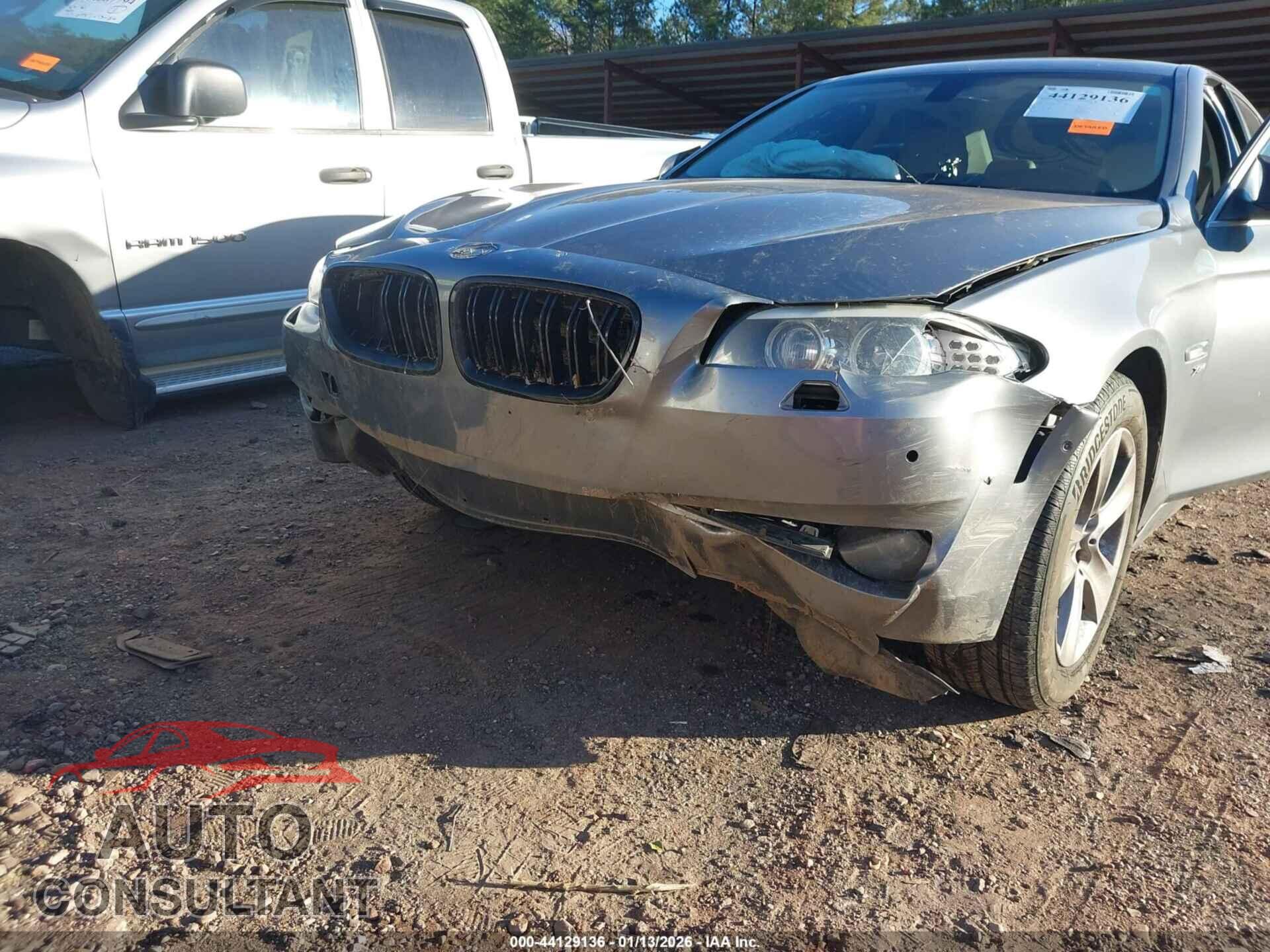 BMW 528I 2013 - WBAXH5C59DDW12267