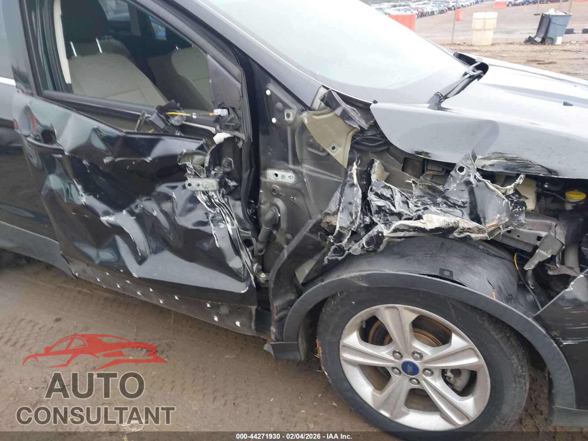 FORD ESCAPE 2014 - 1FMCU9GX8EUB86522