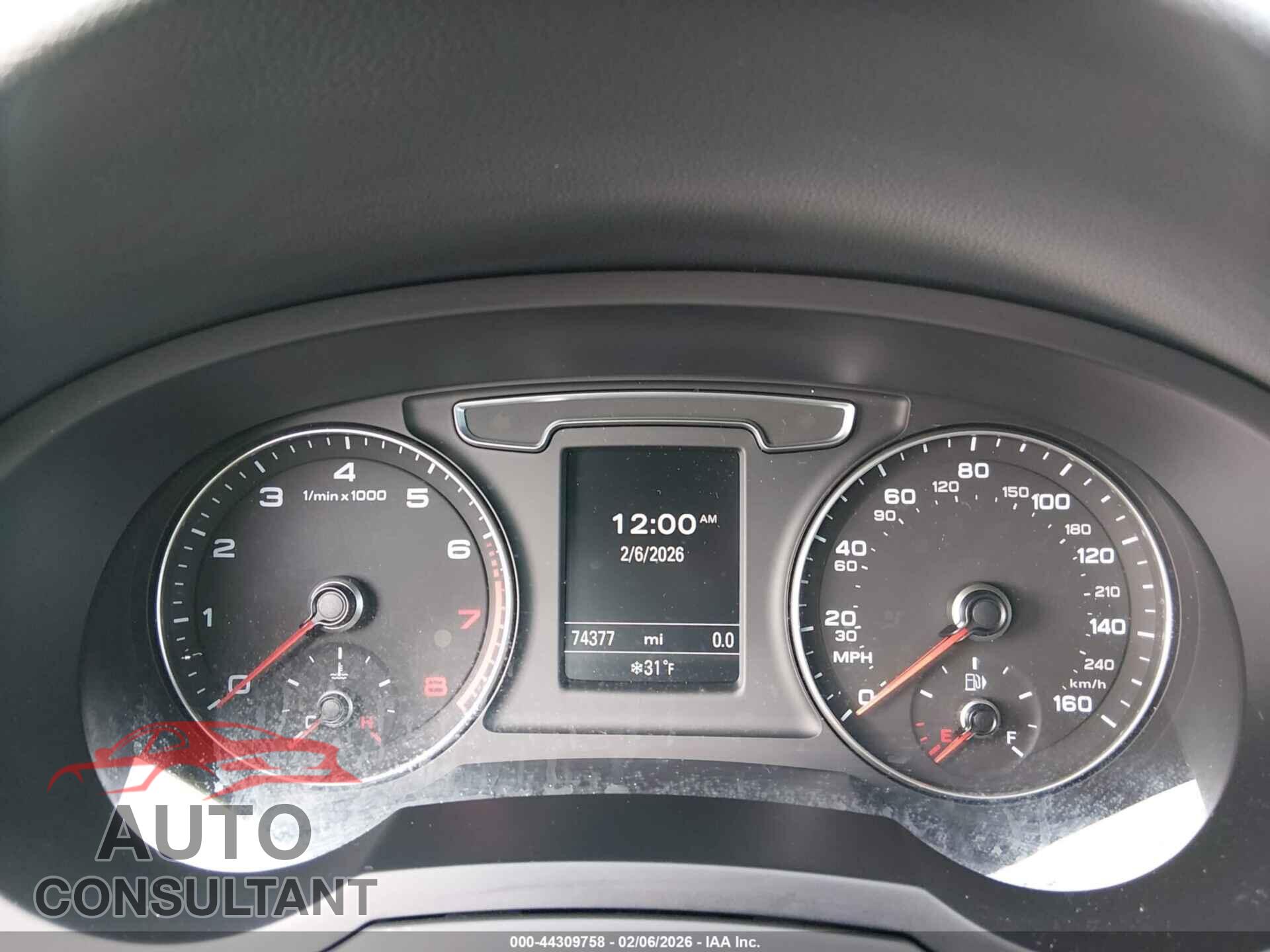 AUDI Q3 2017 - WA1JCCFS6HR008501