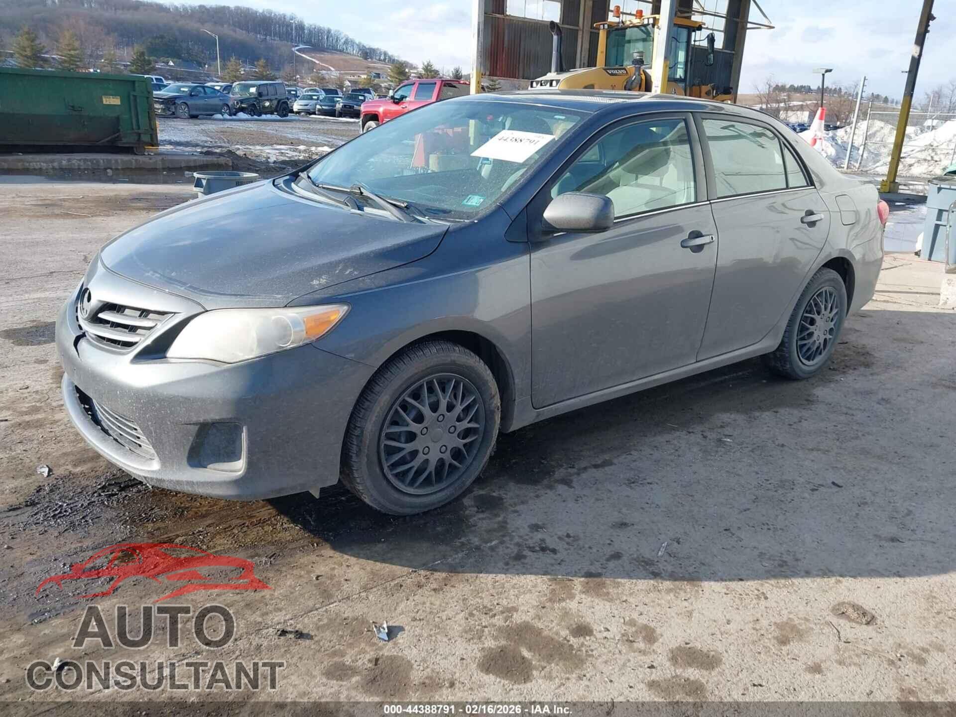 TOYOTA COROLLA 2013 - 2T1BU4EE7DC057185