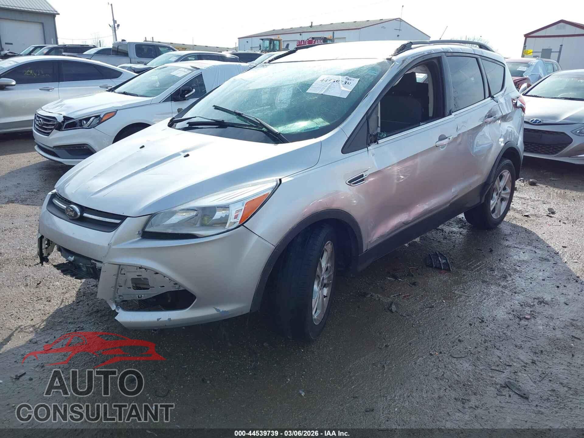 FORD ESCAPE 2014 - 1FMCU0G99EUC75044