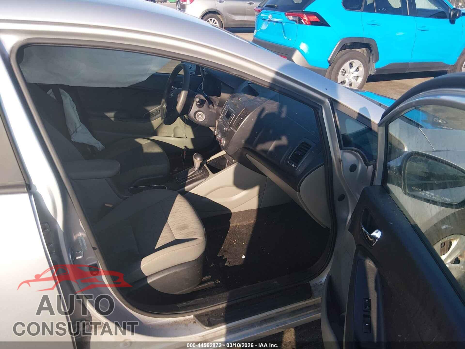 KIA FORTE 2015 - KNAFK4A60F5315162