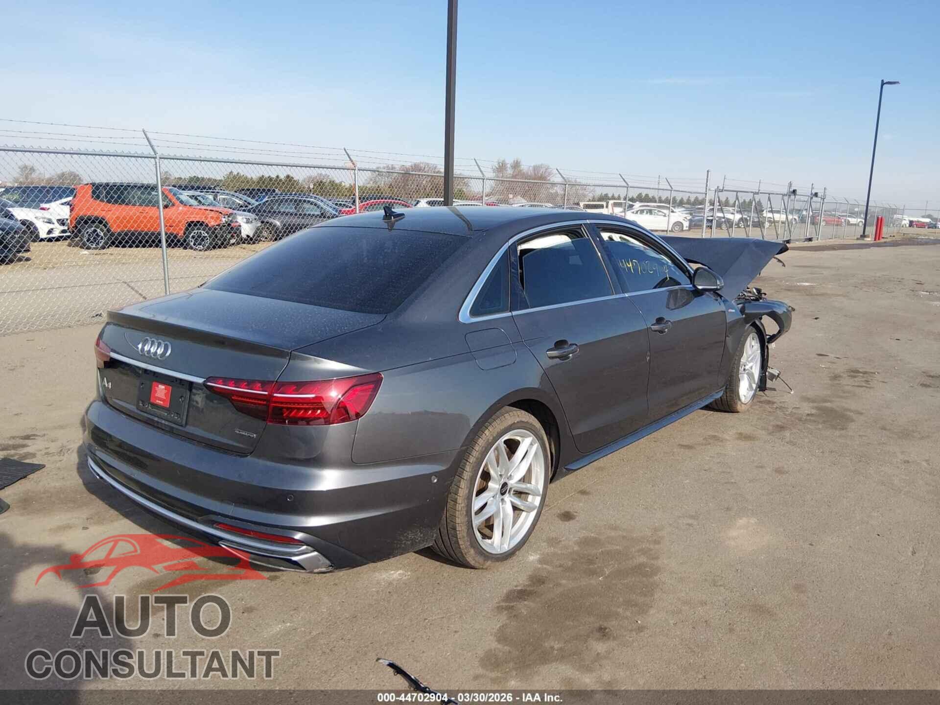 AUDI A4 2022 - WAUFAAF48NN012475