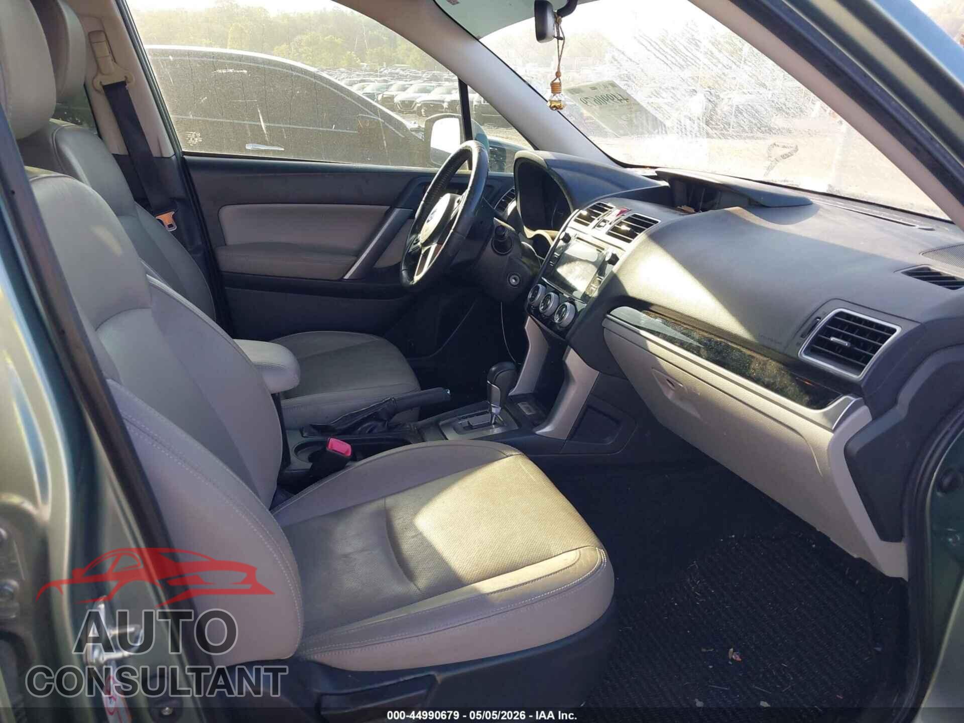 SUBARU FORESTER 2017 - JF2SJAJC8HH532924