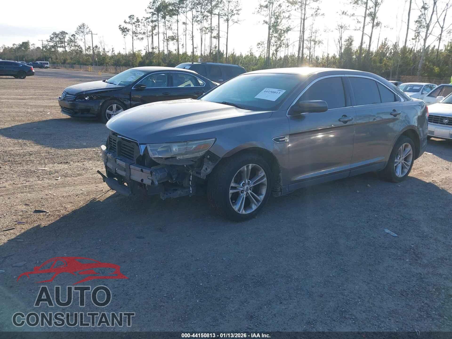 FORD TAURUS 2014 - 1FAHP2E82EG122470