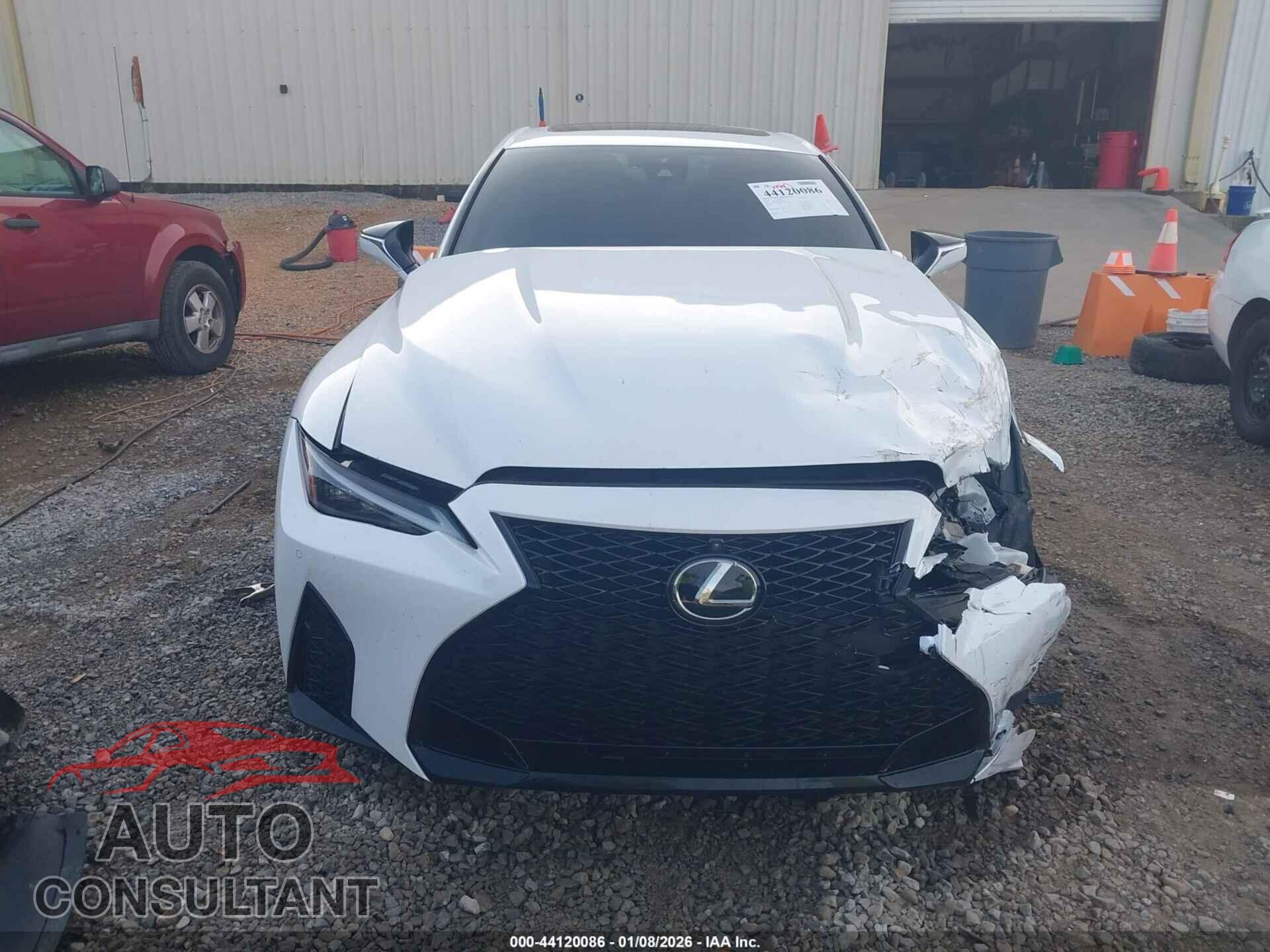 LEXUS IS 500 2023 - JTHAP1D22P5002636