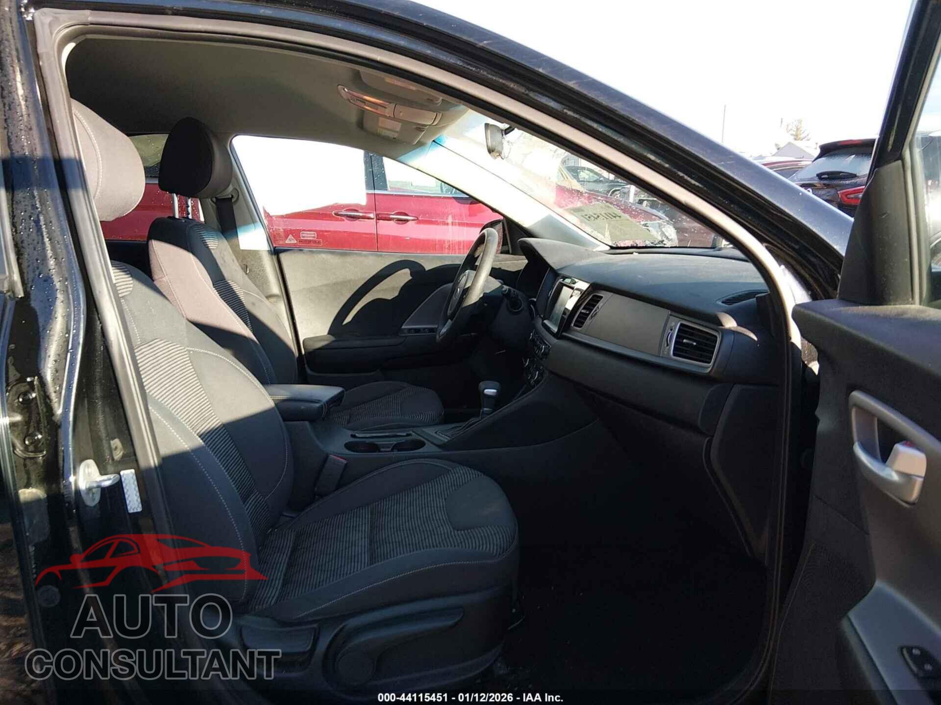 KIA NIRO 2017 - KNDCB3LC6H5042640