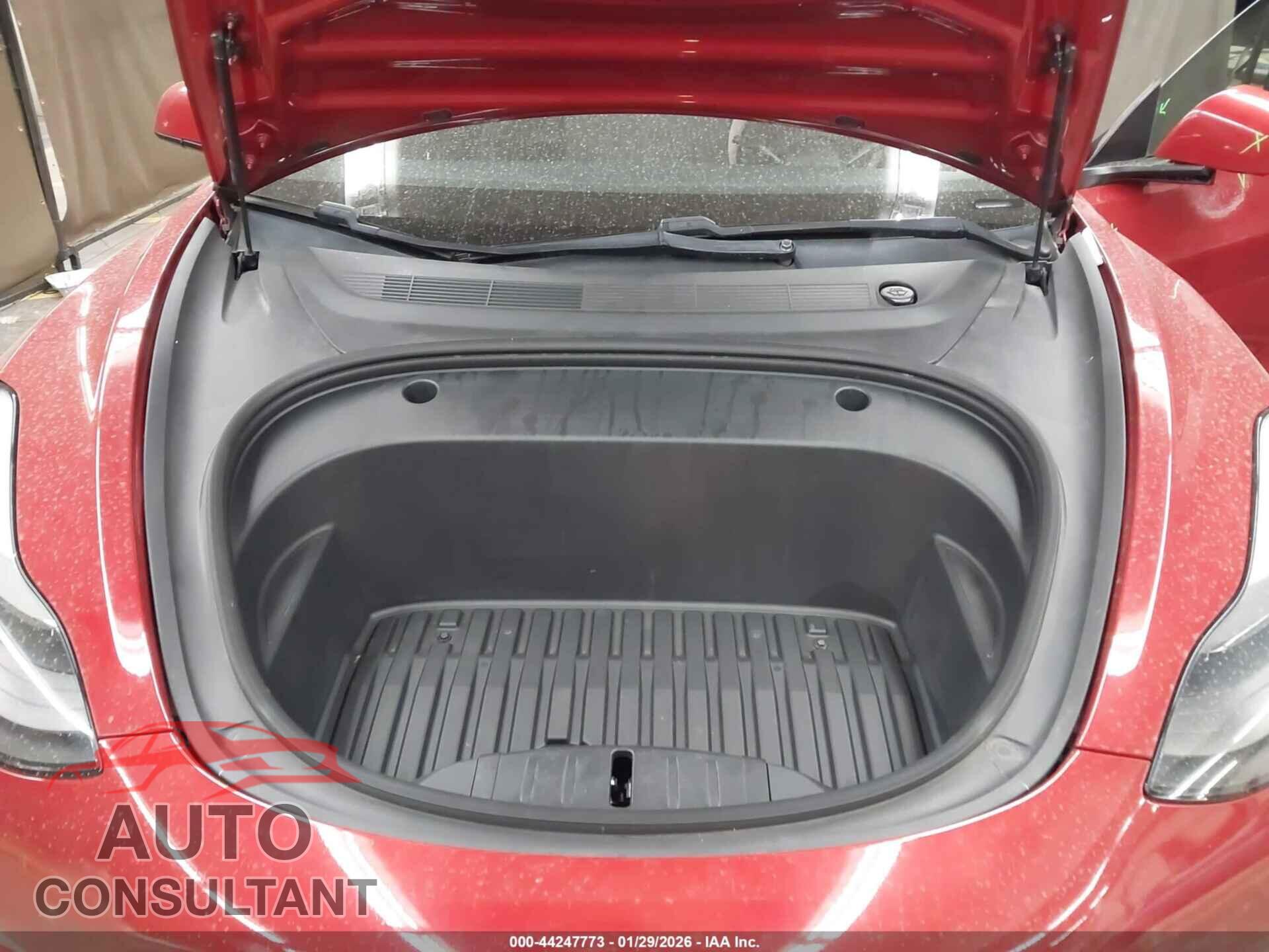 TESLA MODEL 3 2021 - 5YJ3E1EA4MF867494