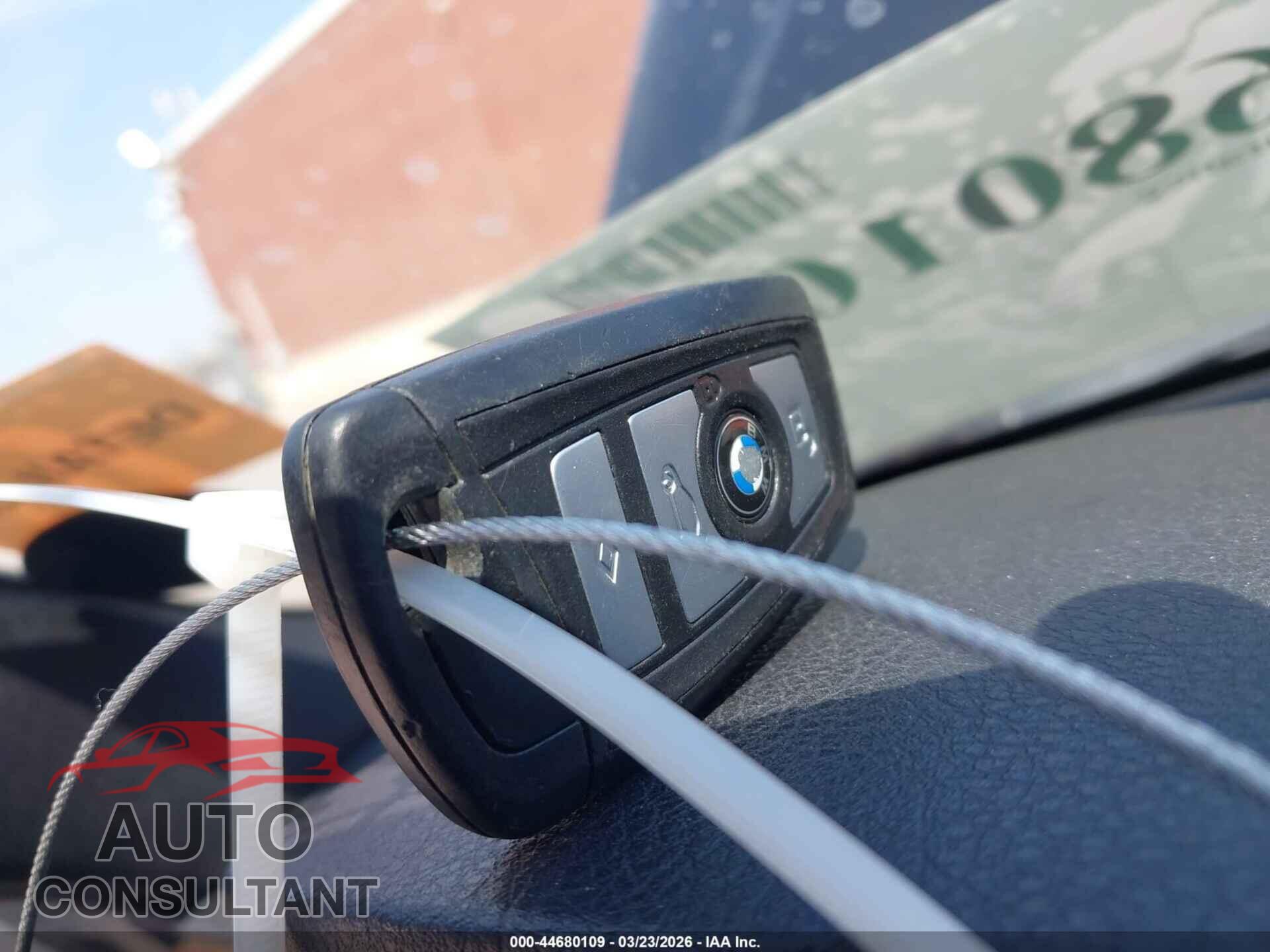 BMW 330E 2017 - WBA8E1C52HK479990