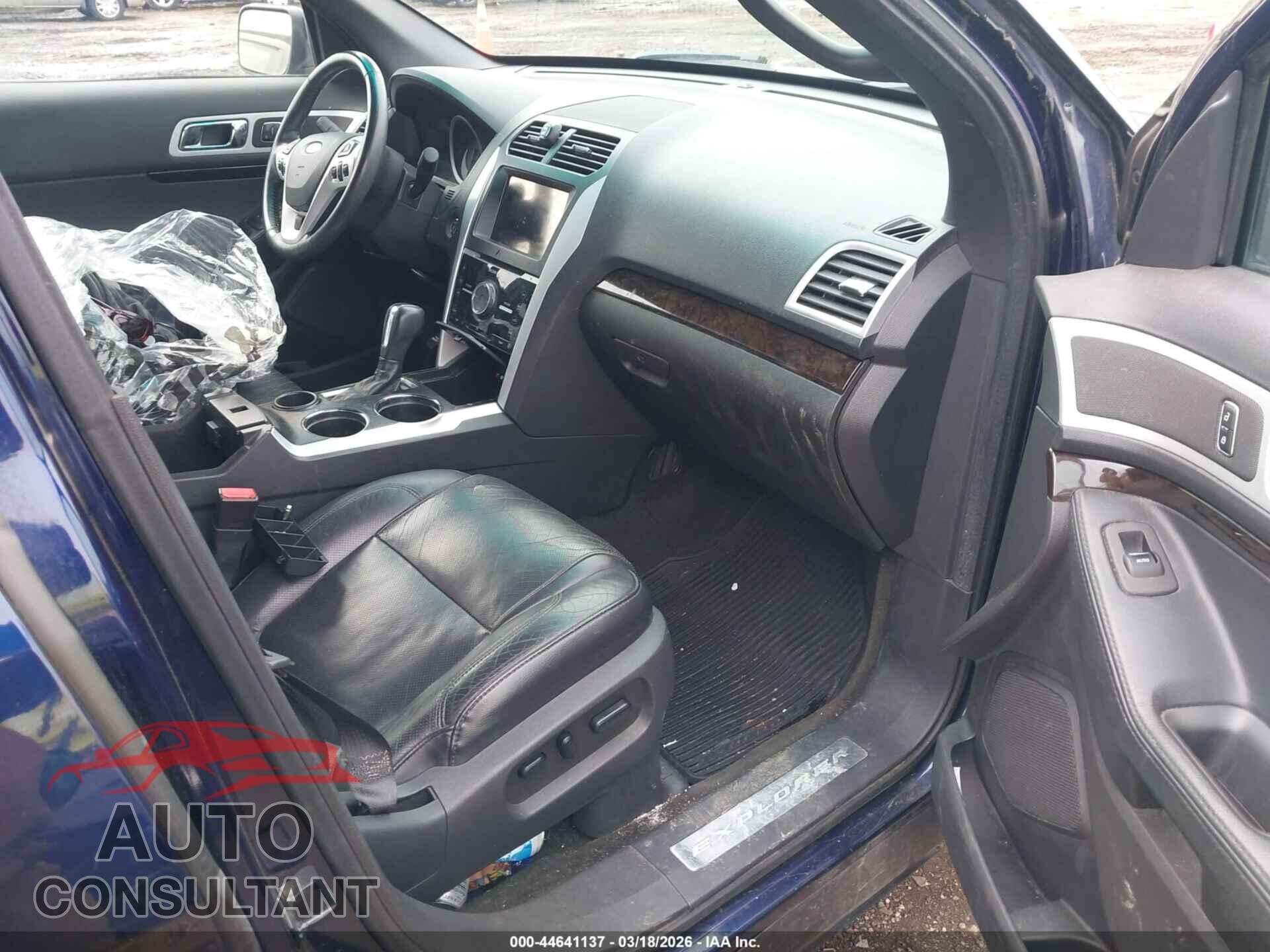 FORD EXPLORER 2011 - 1FMHK7F86BGA75858