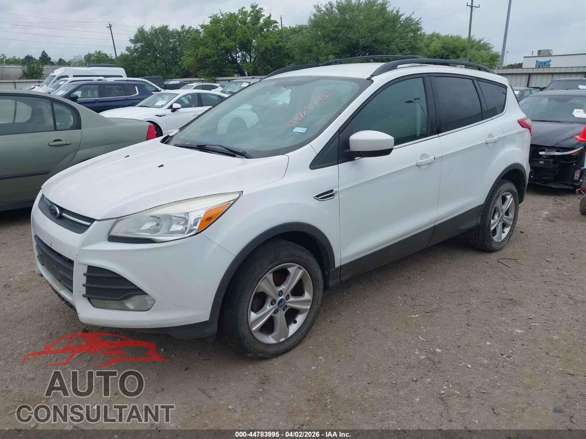 FORD ESCAPE 2013 - 1FMCU0GX5DUA20677