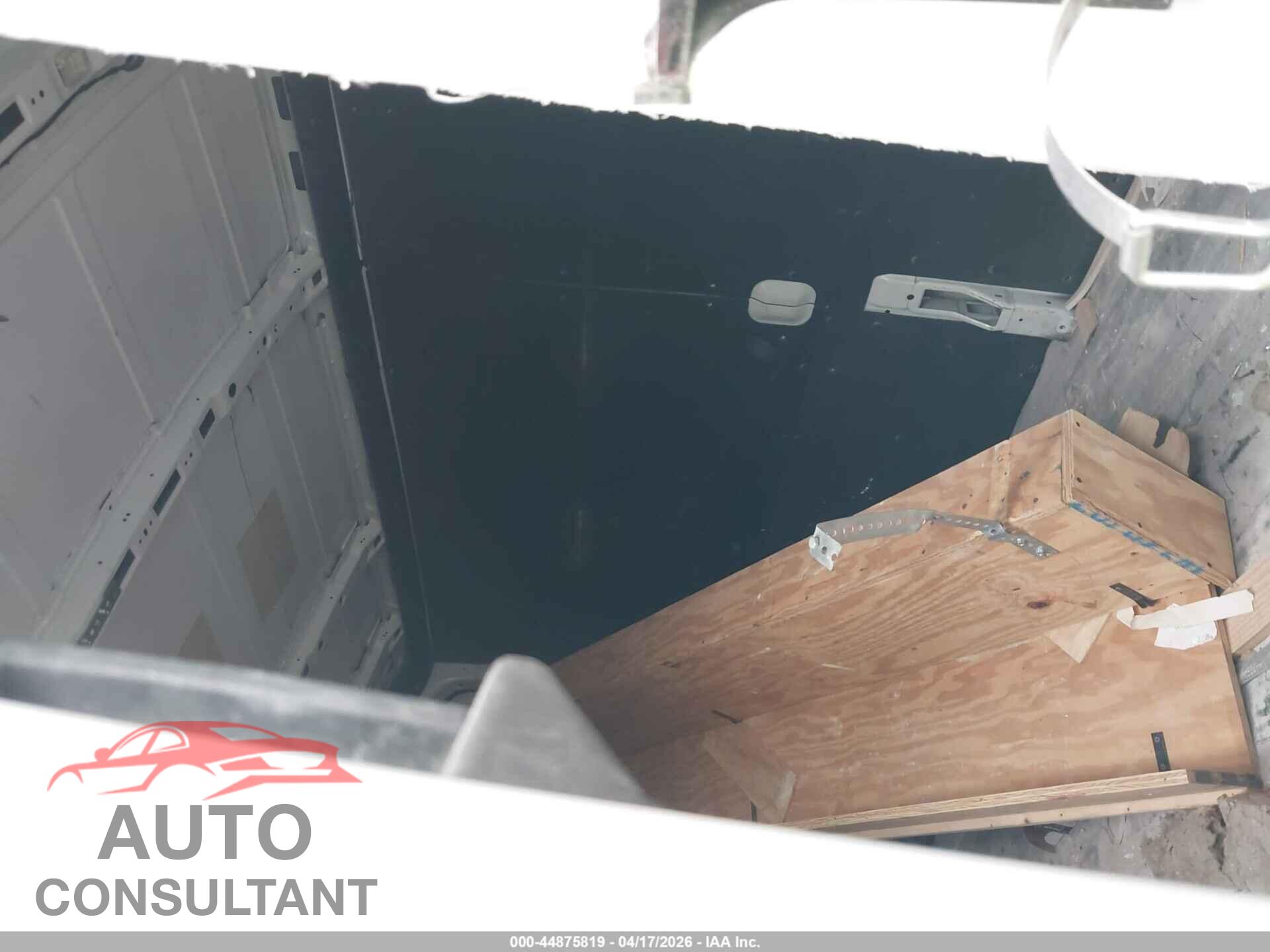 FORD TRANSIT-150 2019 - 1FTYE2CM7KKB52279