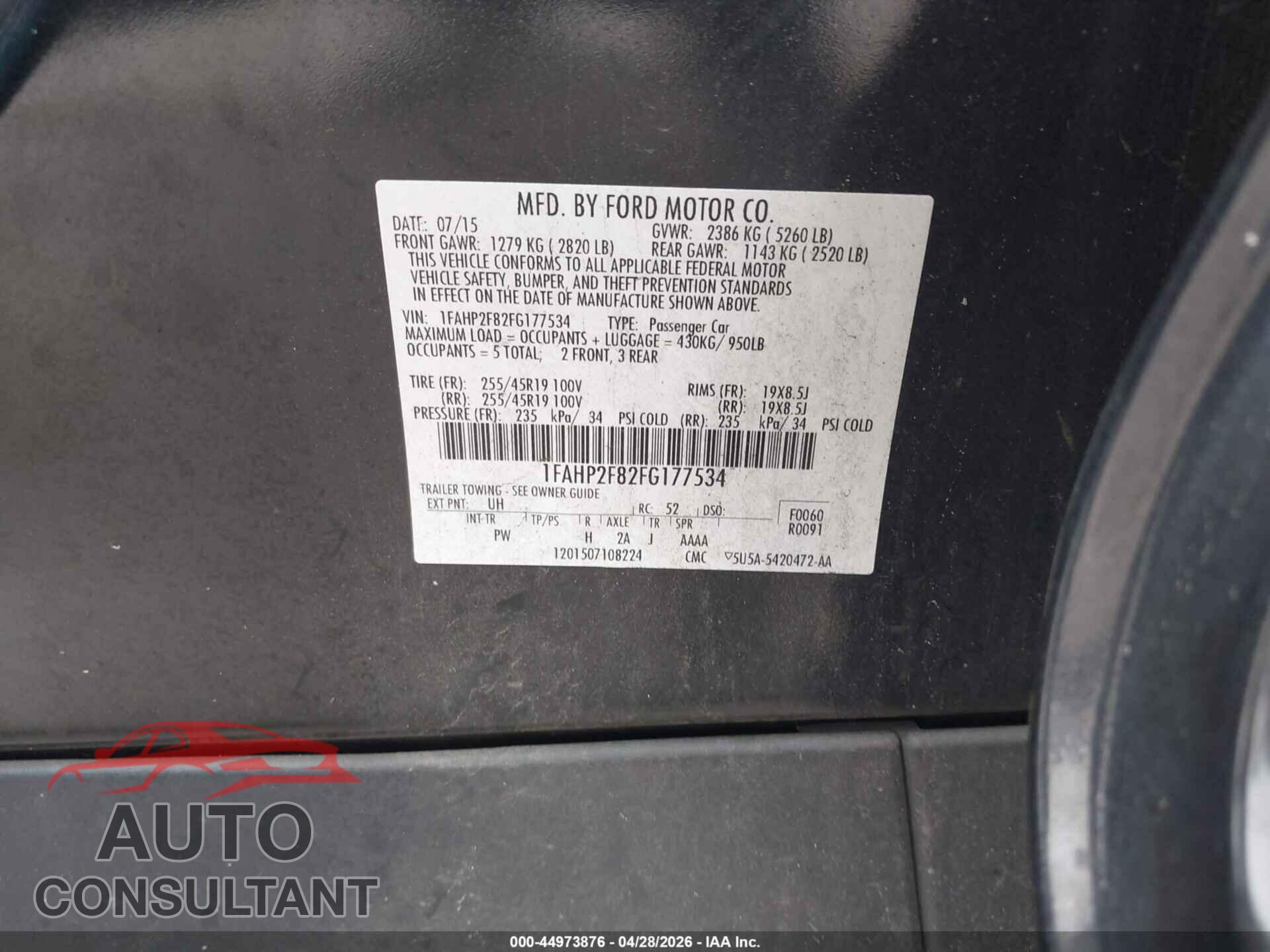 FORD TAURUS 2015 - 1FAHP2F82FG177534