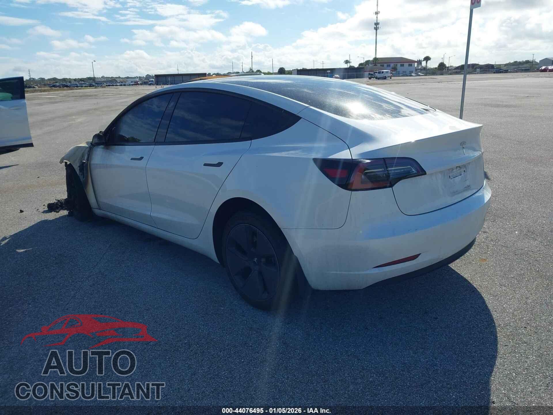 TESLA MODEL 3 2023 - 5YJ3E1EA6PF572160