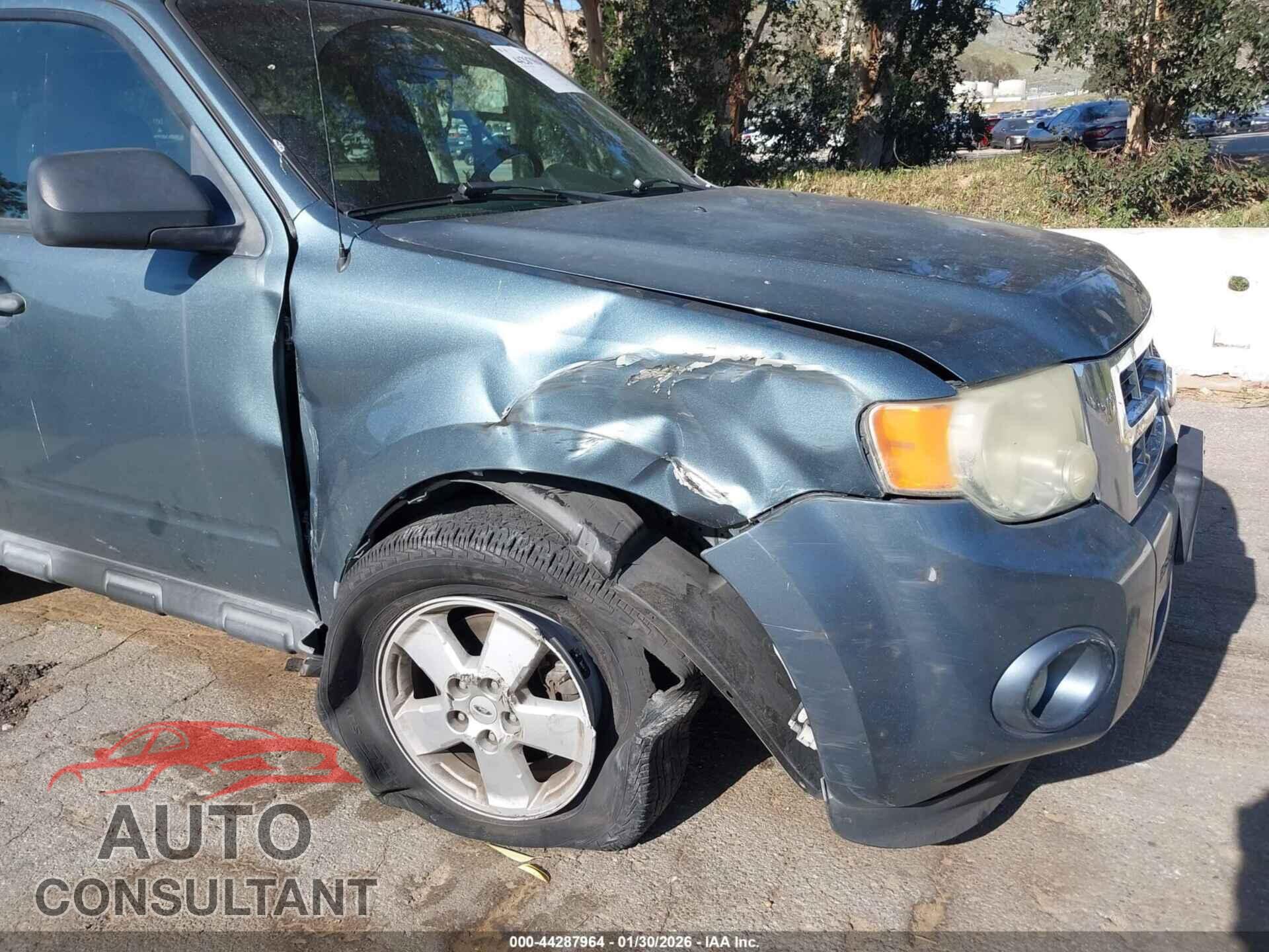 FORD ESCAPE 2010 - 1FMCU0DG4AKD20738