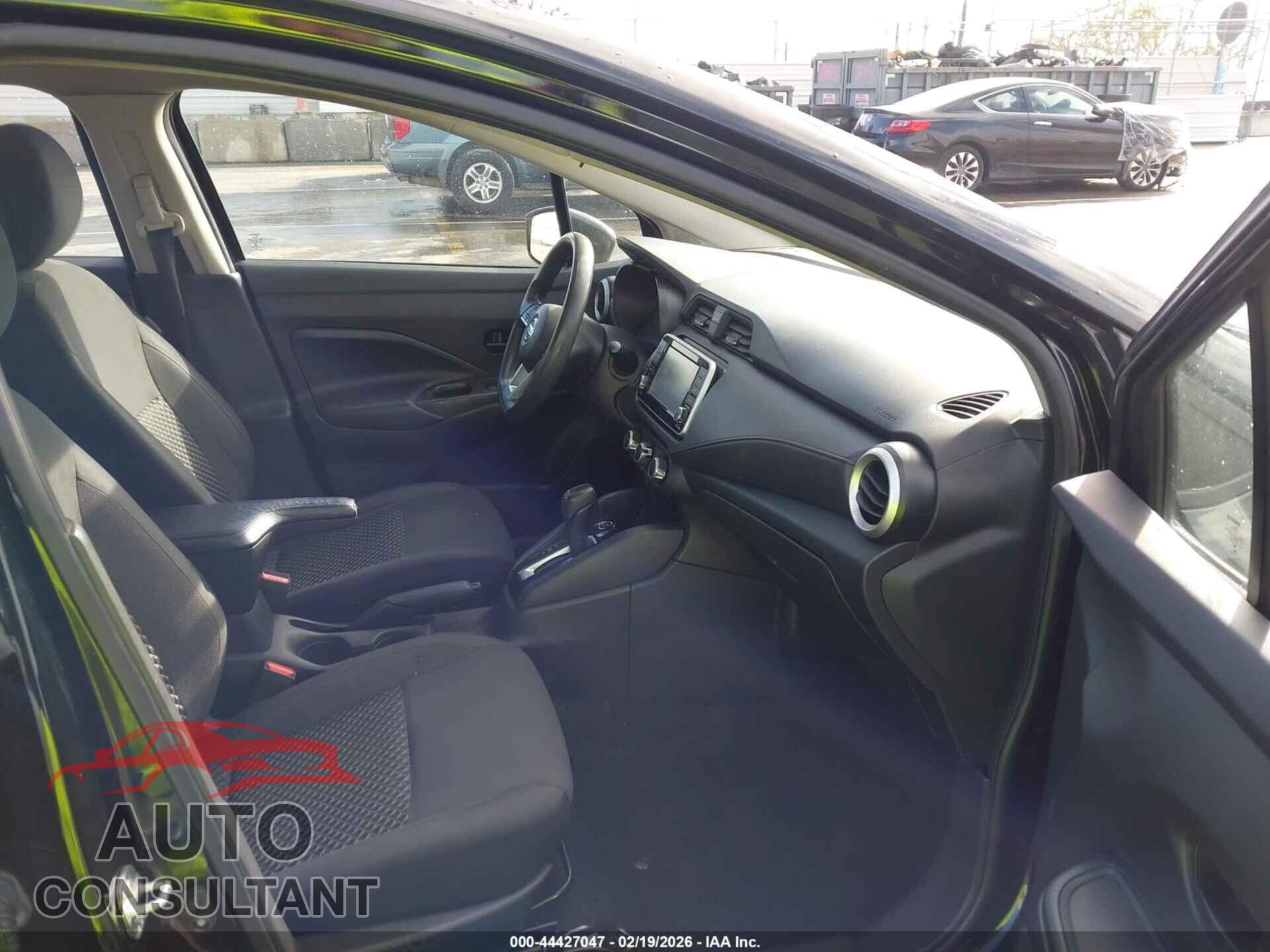 NISSAN VERSA 2020 - 3N1CN8DV3LL847043